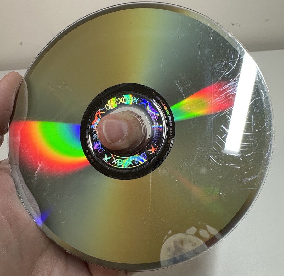 Crash Mind Over Mutant for Xbox 360 – No Manual-disc Has Scratch’s