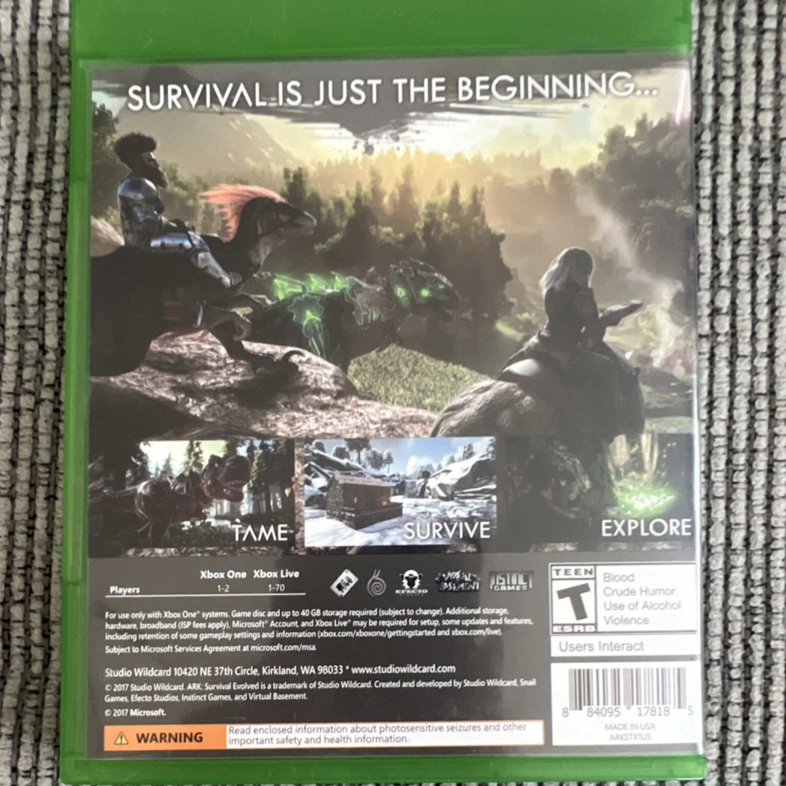 Studio Wildcard ARK: Survival Evolved Multiplayer Xbox One Game w/ Case & Disc