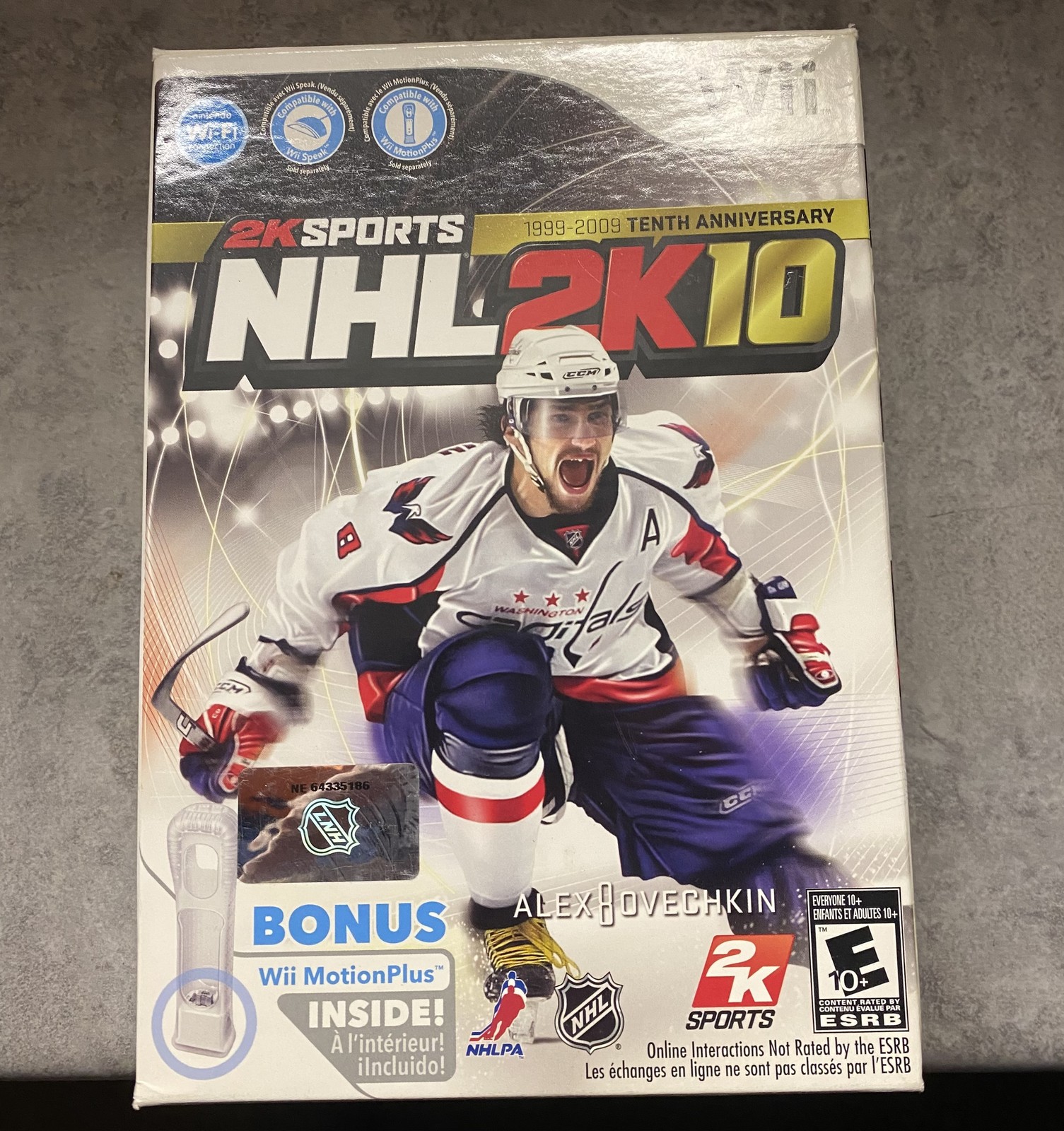 NHL 2K10 Motion Plus Bundle – Nintendo Wii (RARE)