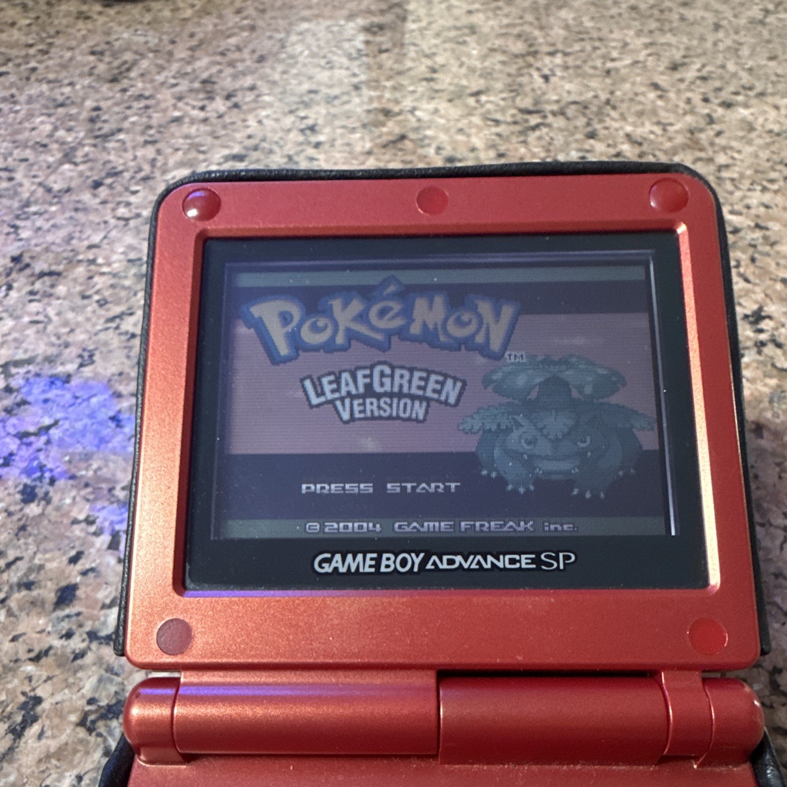 MINT label. Works. Good battery. Pokémon LeafGreen Version GBA E NTSC-U/C 2004