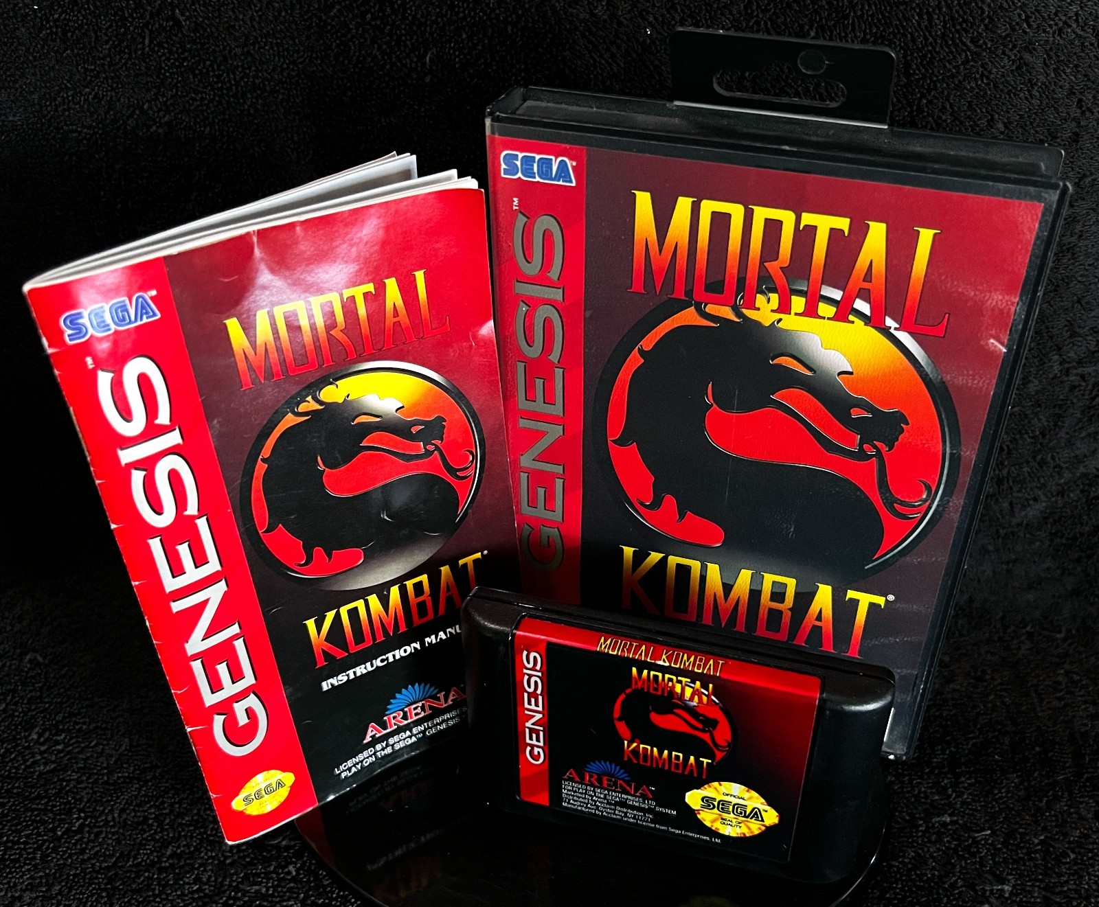 1992 MORTAL KOMBAT • WORKING w/CASE & MANUAL • VINTAGE SEGA GENESIS GAMES