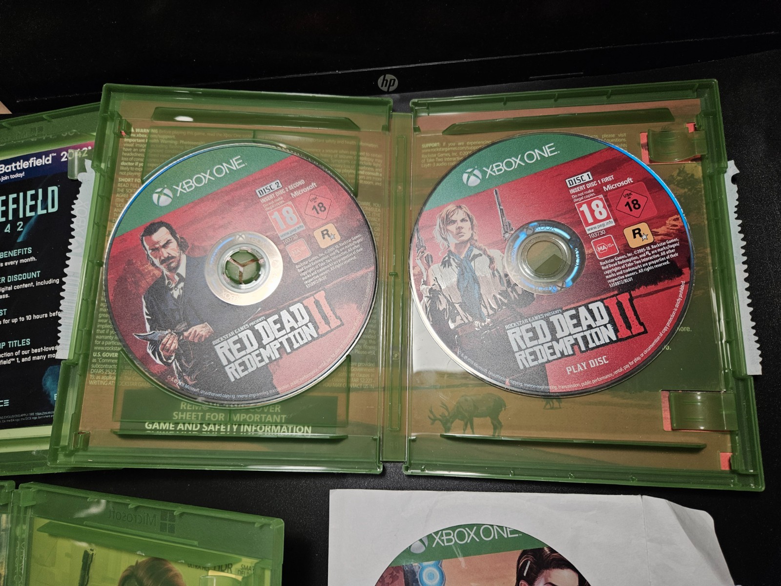 Xbox One Game Lot of 4 (Red Dead Redemption 2, Cyberpunk 2077) & Black Controlle
