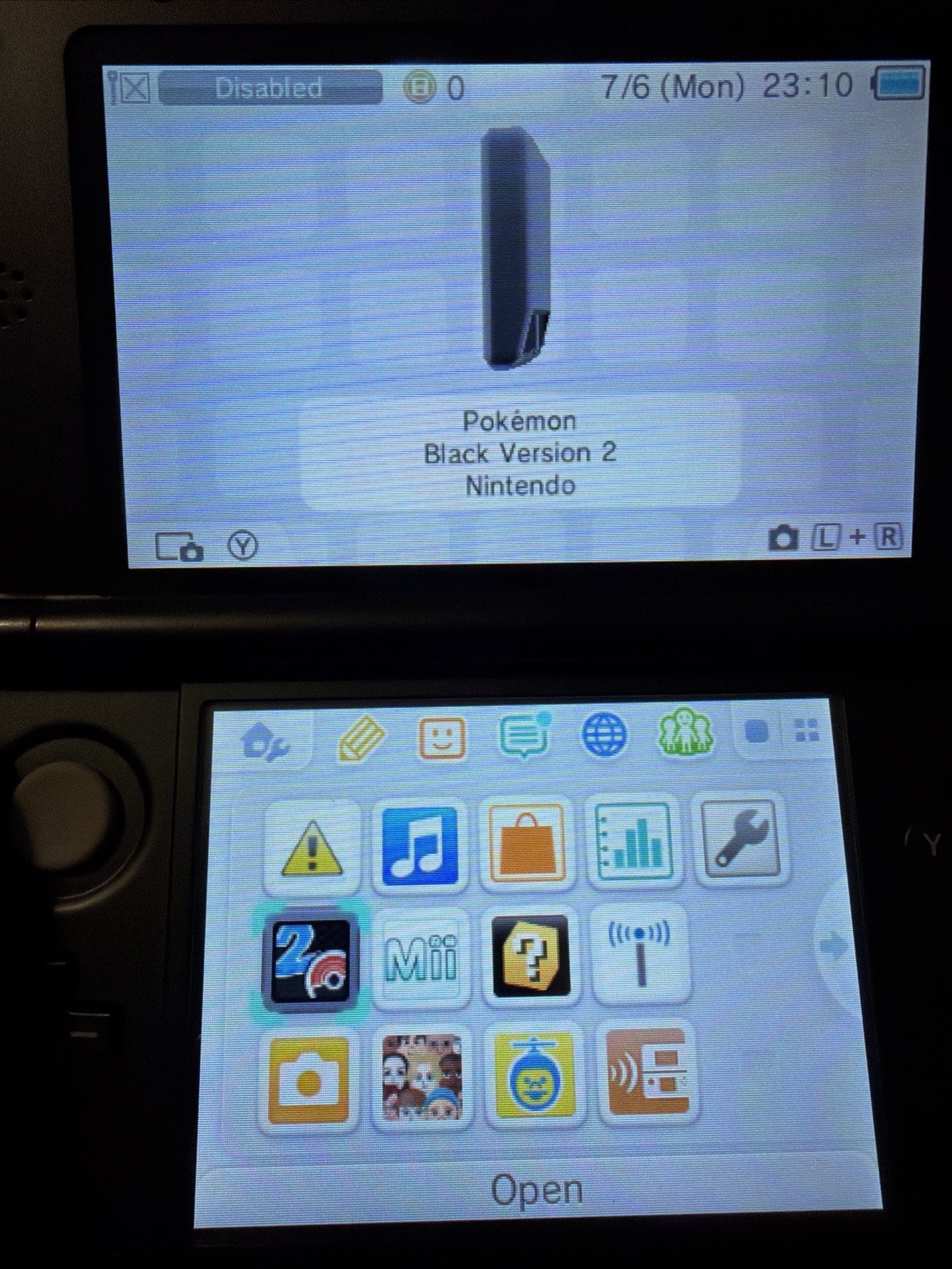 Pokemon Black Version 2 [Nintendo DS – Authentic] CIB Complete Game Case Inserts