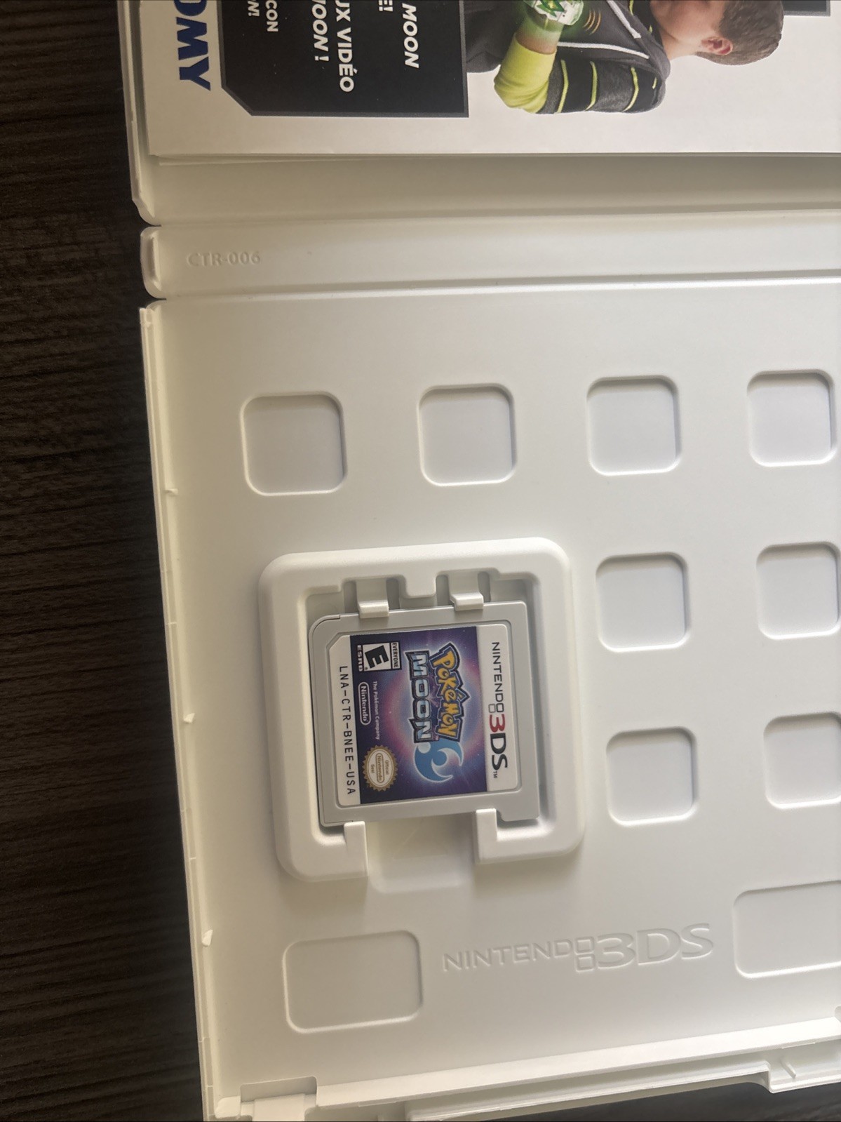 Pokémon Moon Nintendo 3DS With Case