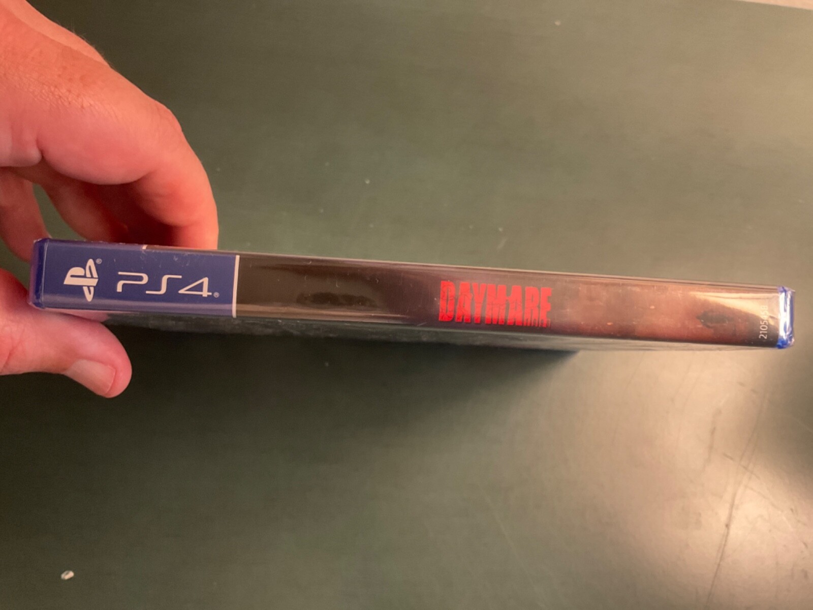 Daymare 1998 (PS4) NEW FAST SHIPPING