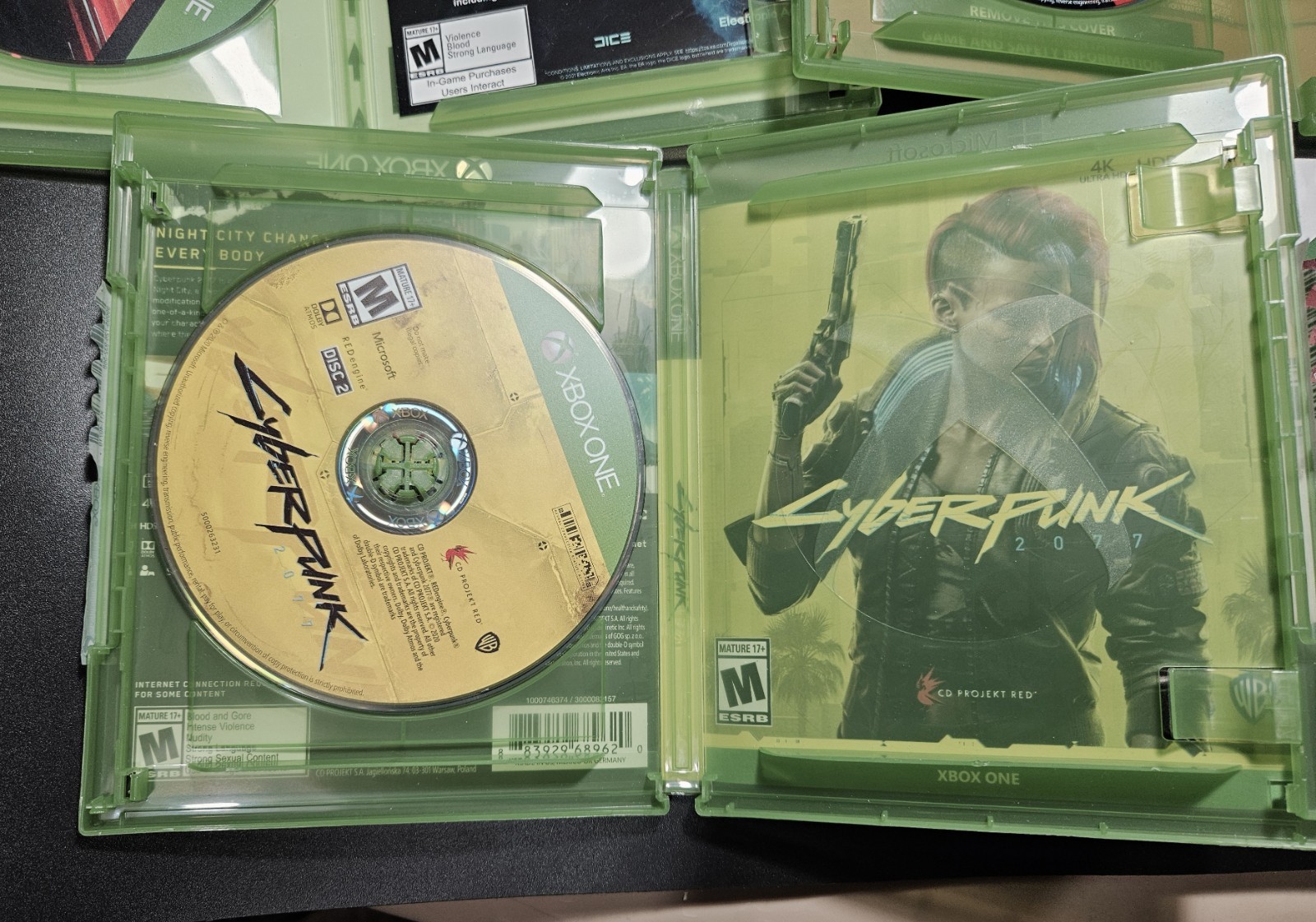 Xbox One Game Lot of 4 (Red Dead Redemption 2, Cyberpunk 2077) & Black Controlle