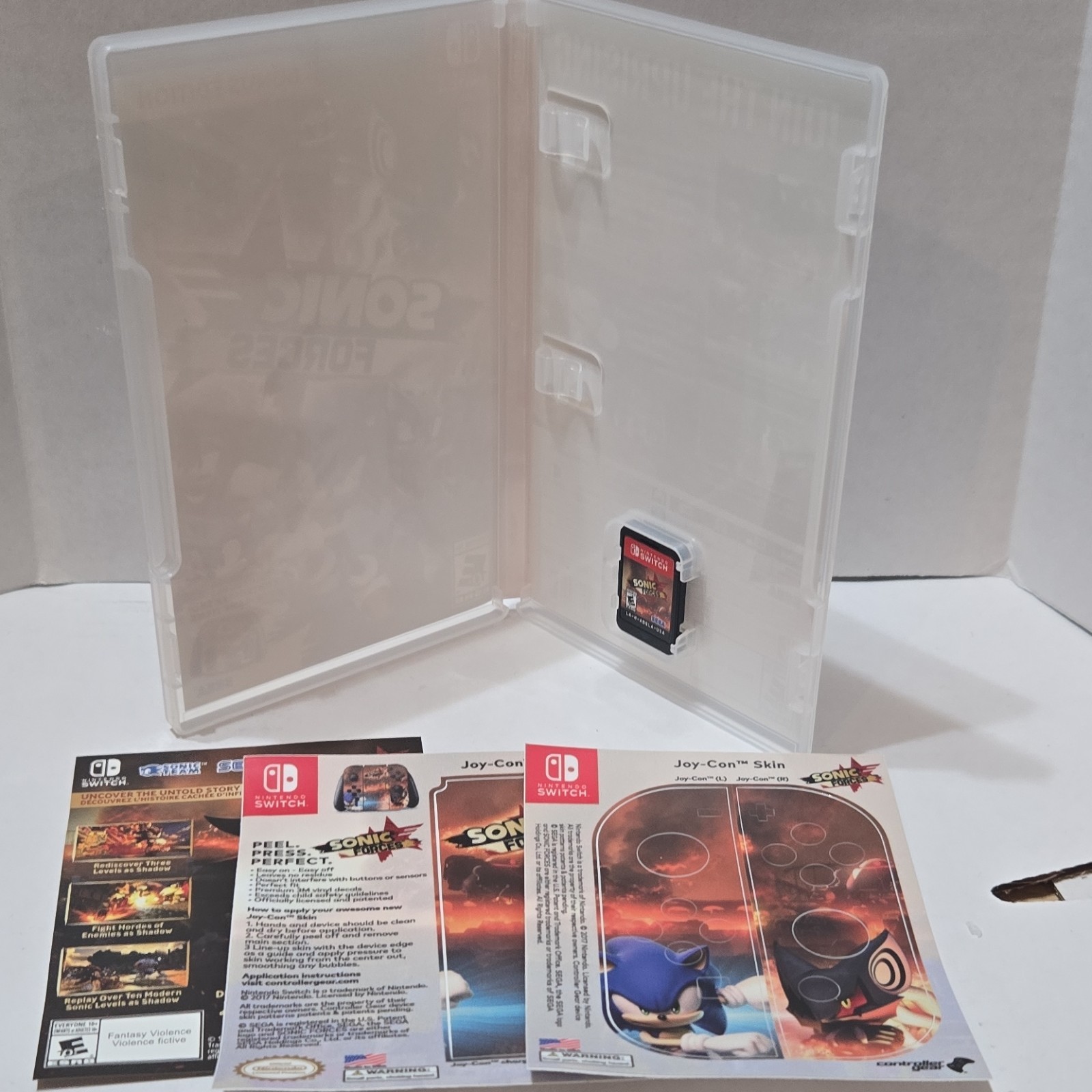 Sonic Forces Bonus Edition Nintendo Switch w Joy-Con Skin