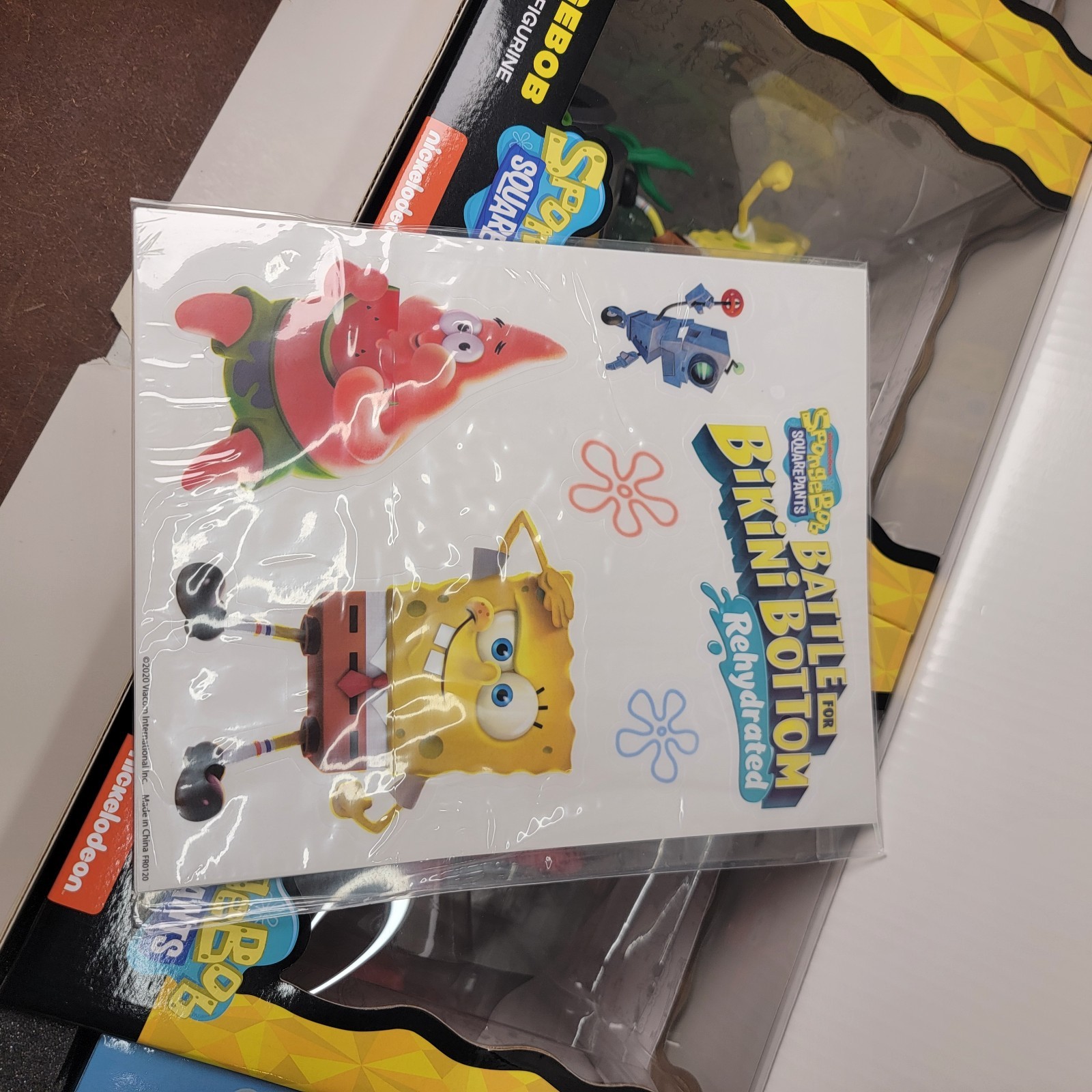 Spongebob Squarepants Battle for Bikini Bottom Rehydrated Fun Edition with Game