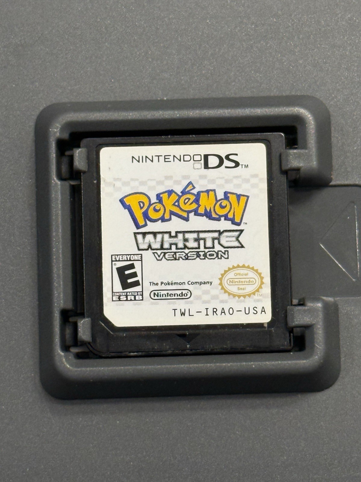 Pokemon White Version (Nintendo DS, 2011) CIB Complete Authentic TESTED