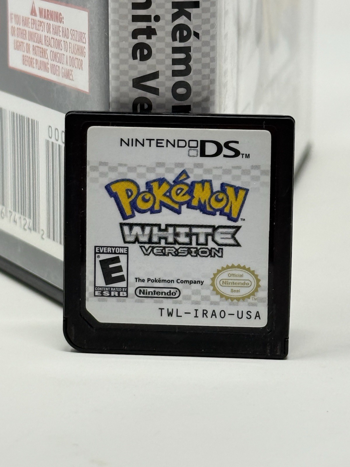 Pokemon White Version Nintendo DS Complete CIB with All Inserts Authentic Clean