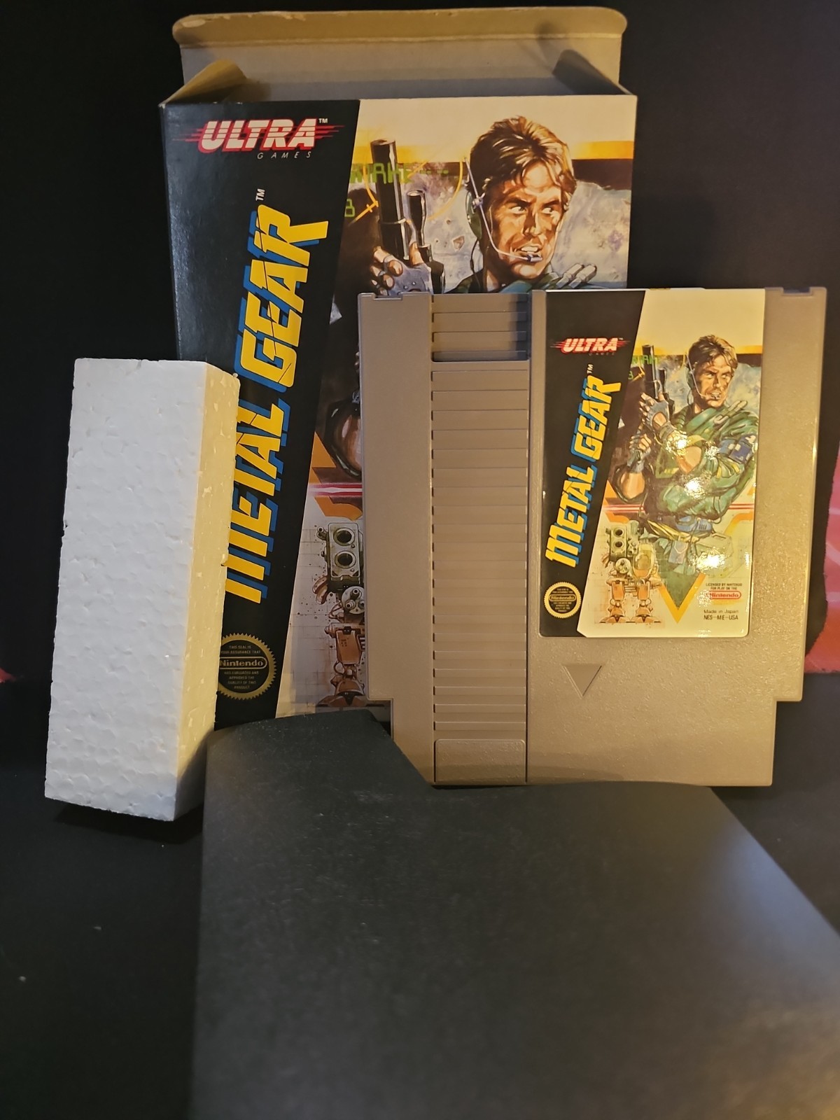 Metal Gear Nintendo NES Cart, Box, Sleeve, Foam – Tested