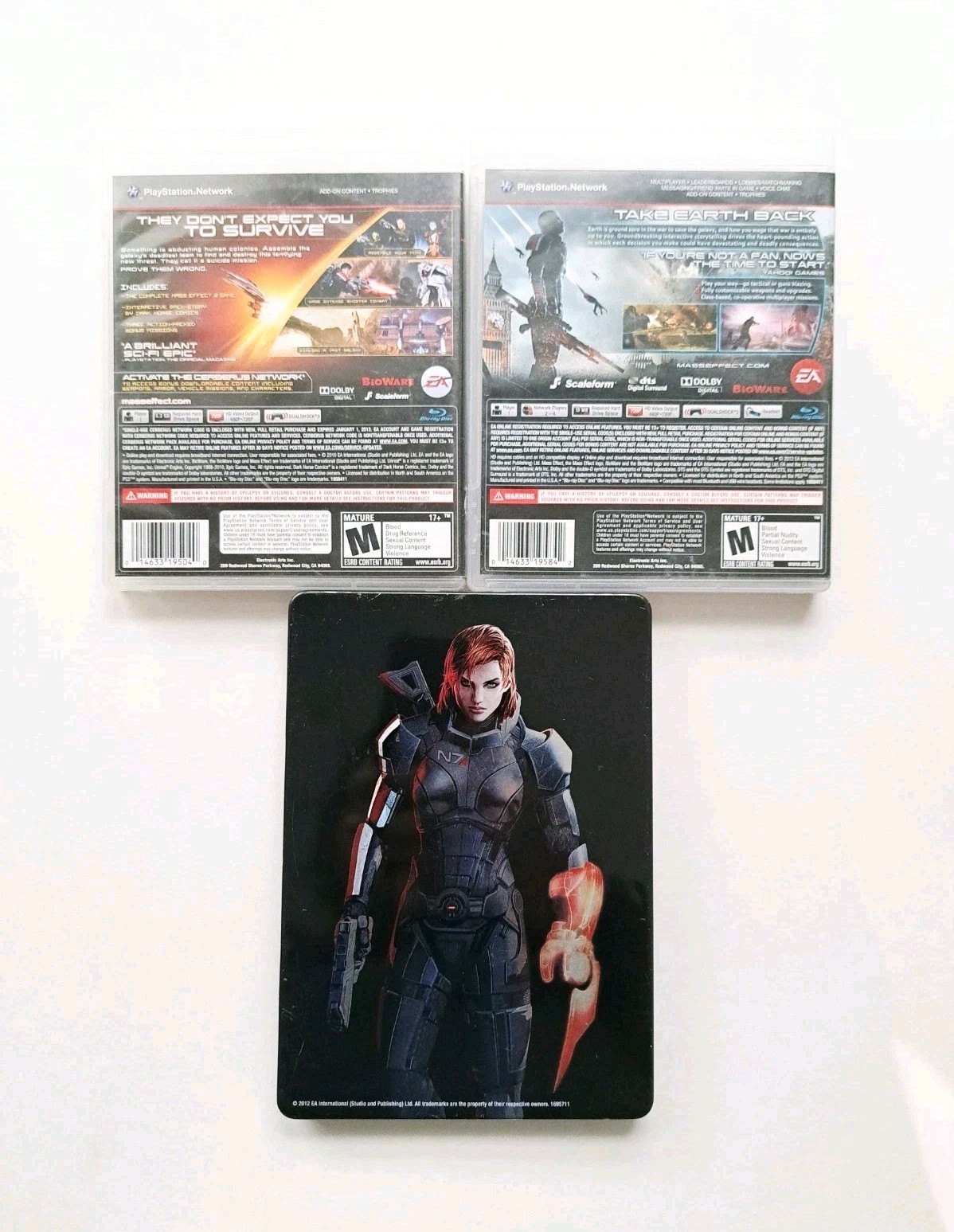 Mass Effect Bundle W/ N7 Collector’s Edition (Sony PlayStation 3, 2010-2012) CIB