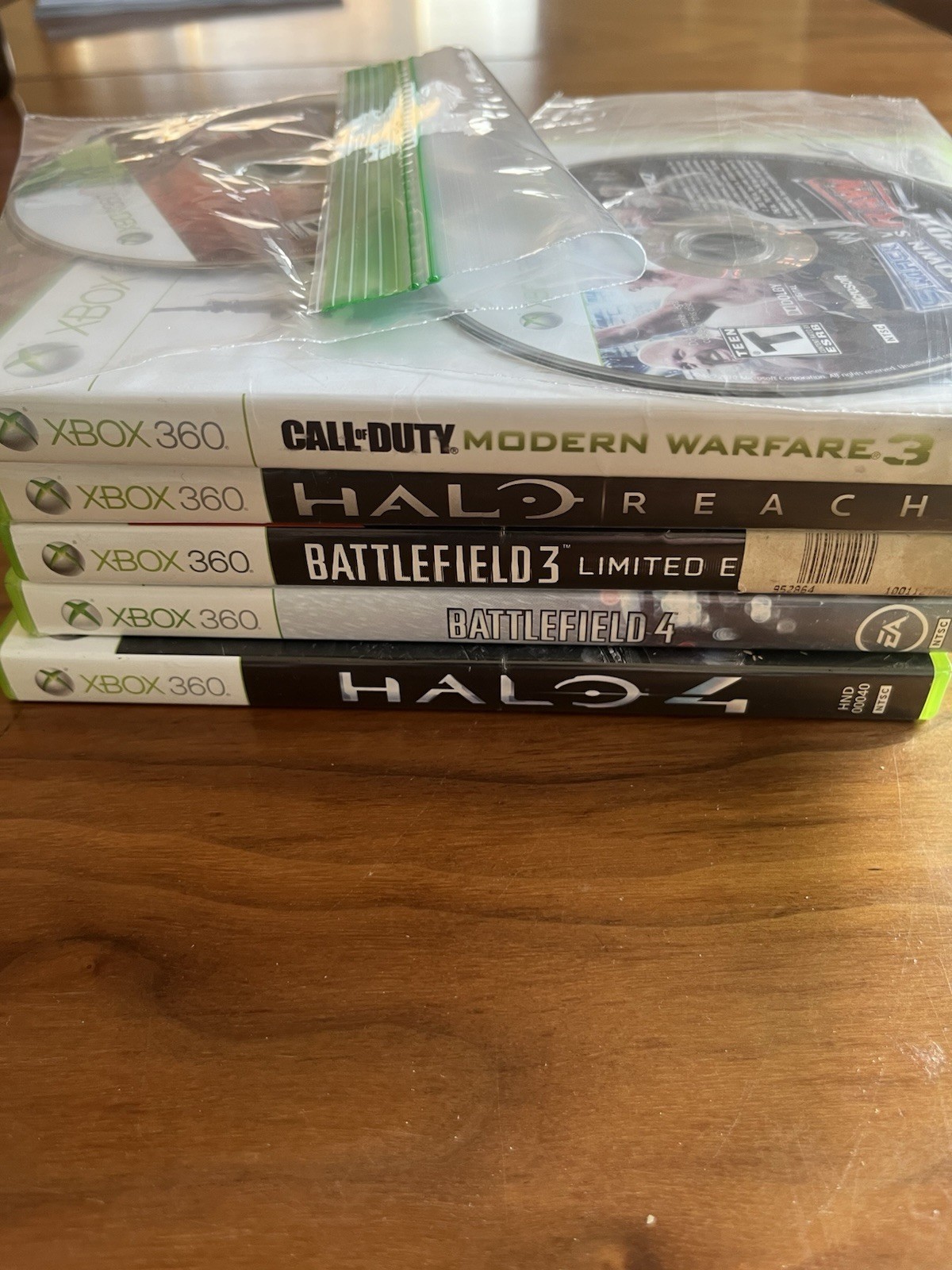 Xbox 360 Game Lot Of 7, Condition Varies, Untested , Battlefield, COD, Halo C4