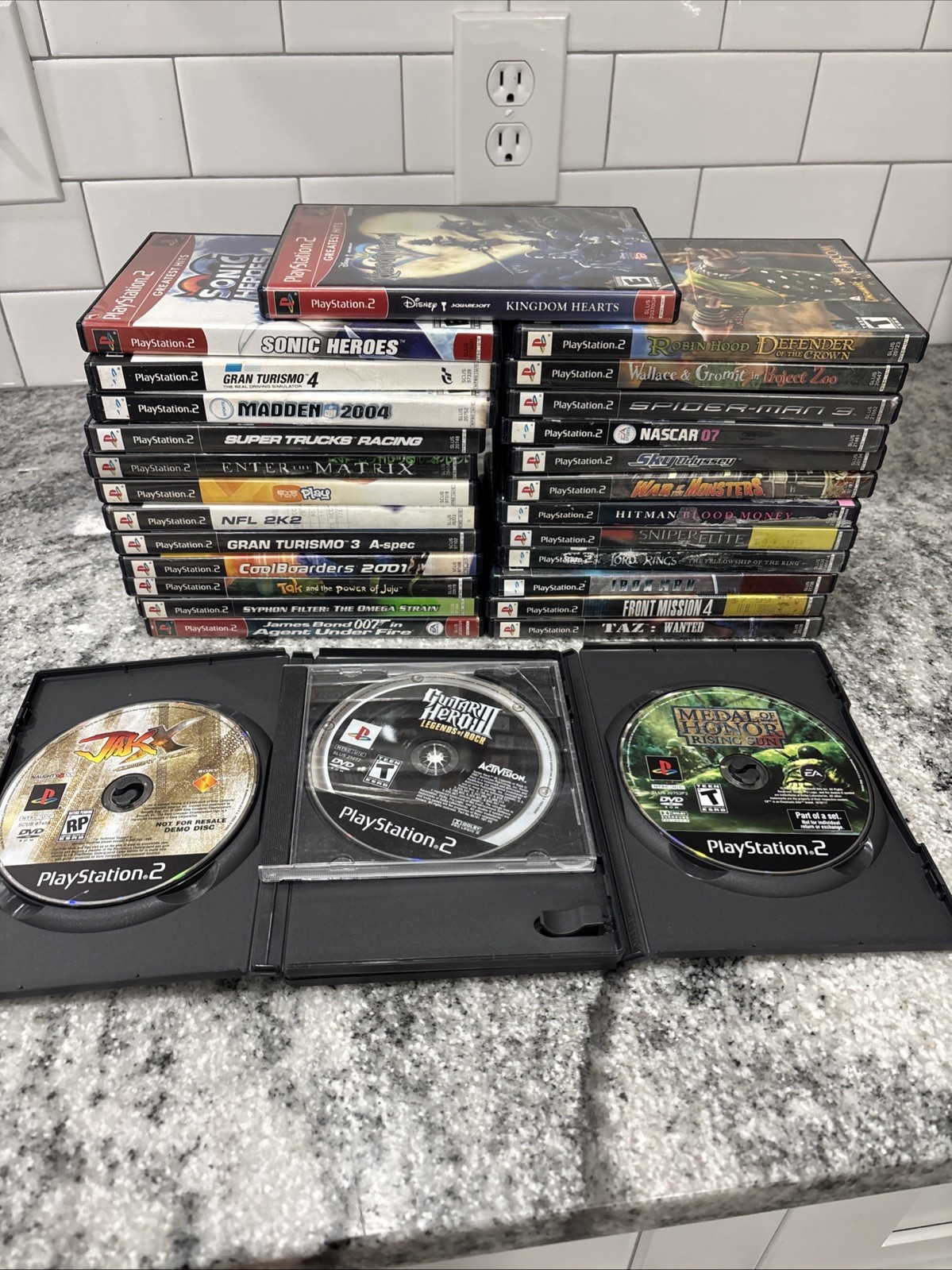 PS2 Playstation 2 Games – Lot Of 28 Games Sonic, Hitman, Spiderman, 007 & More