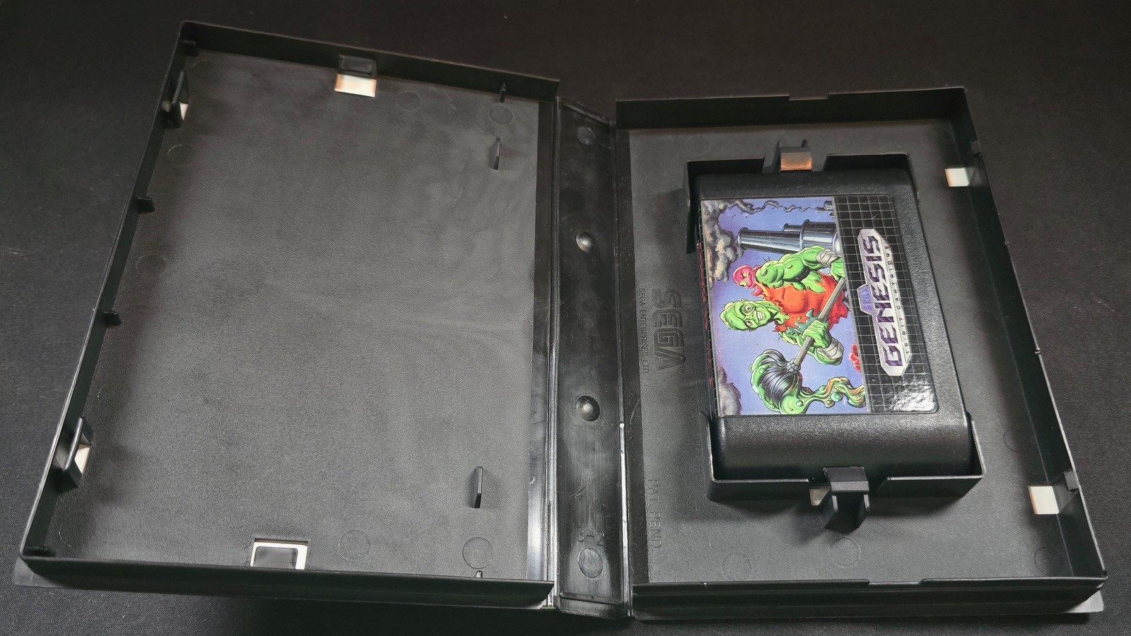 Toxic Crusaders Sega Genesis EXMT+ condition with box authentic w protector/