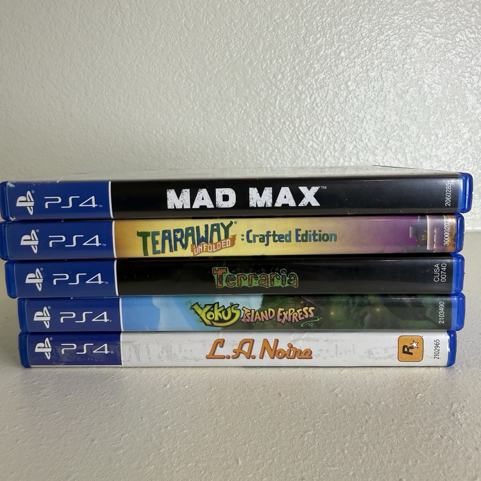 Lot Of 5 PlayStation 4 PS4 Games LA Noire Mad Max Tearaway Terraria Yoku’s