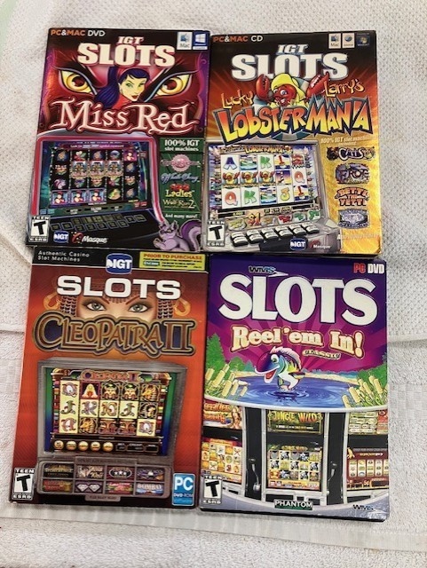 Vintage Lot of 4 PC Slot Machine Games 3 IGT & 1 WMS Casino Slots PC DVD CDs