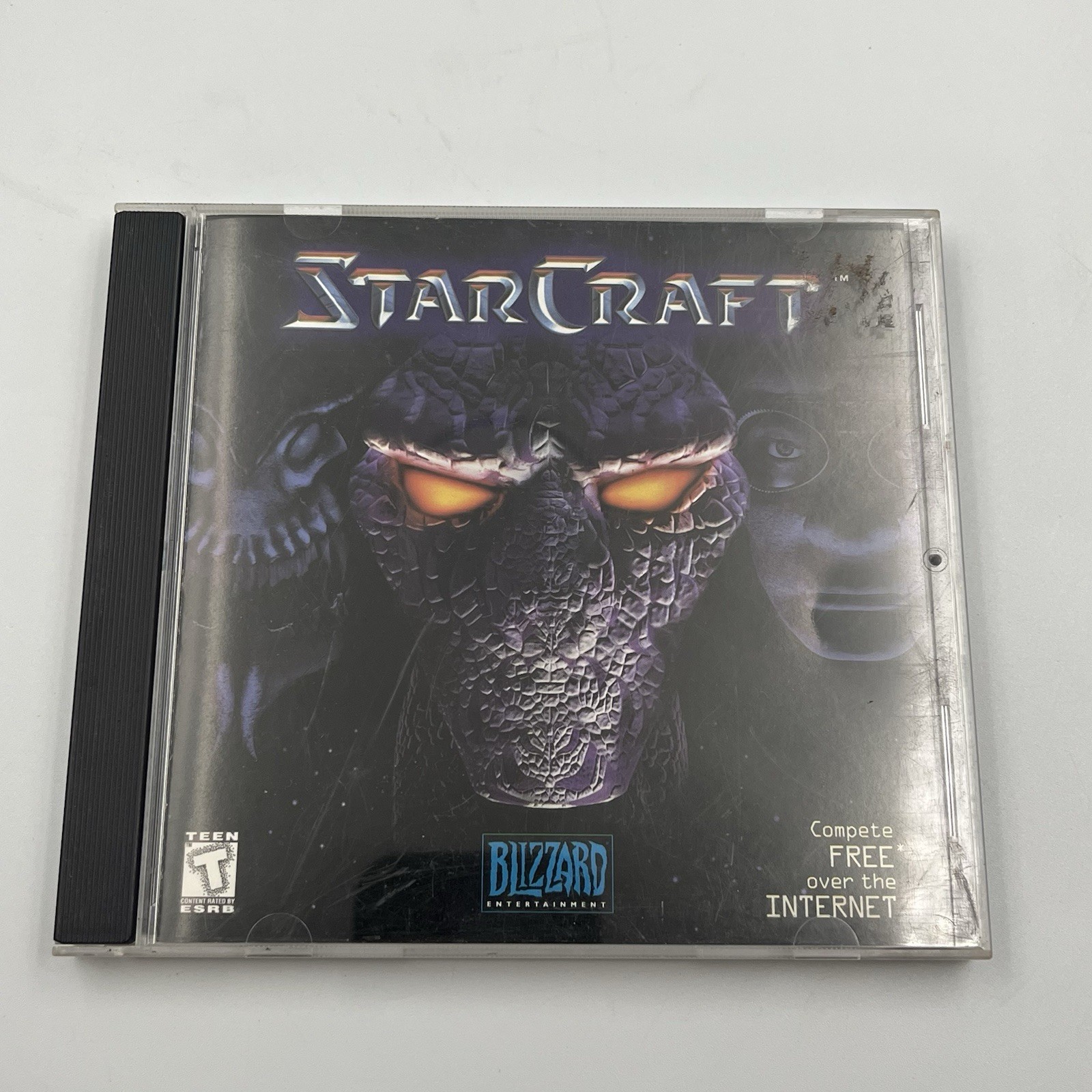 Quake II 2 PC CD-ROM Activision 1997 & Star Craft Blizzard ENT. 1998 Lot of 2