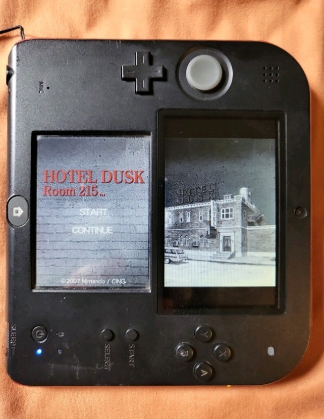 Nintendo Hotel Dusk: Room 215 Nintendo DS 2007 T-Teen NTSC-U/C US/CA