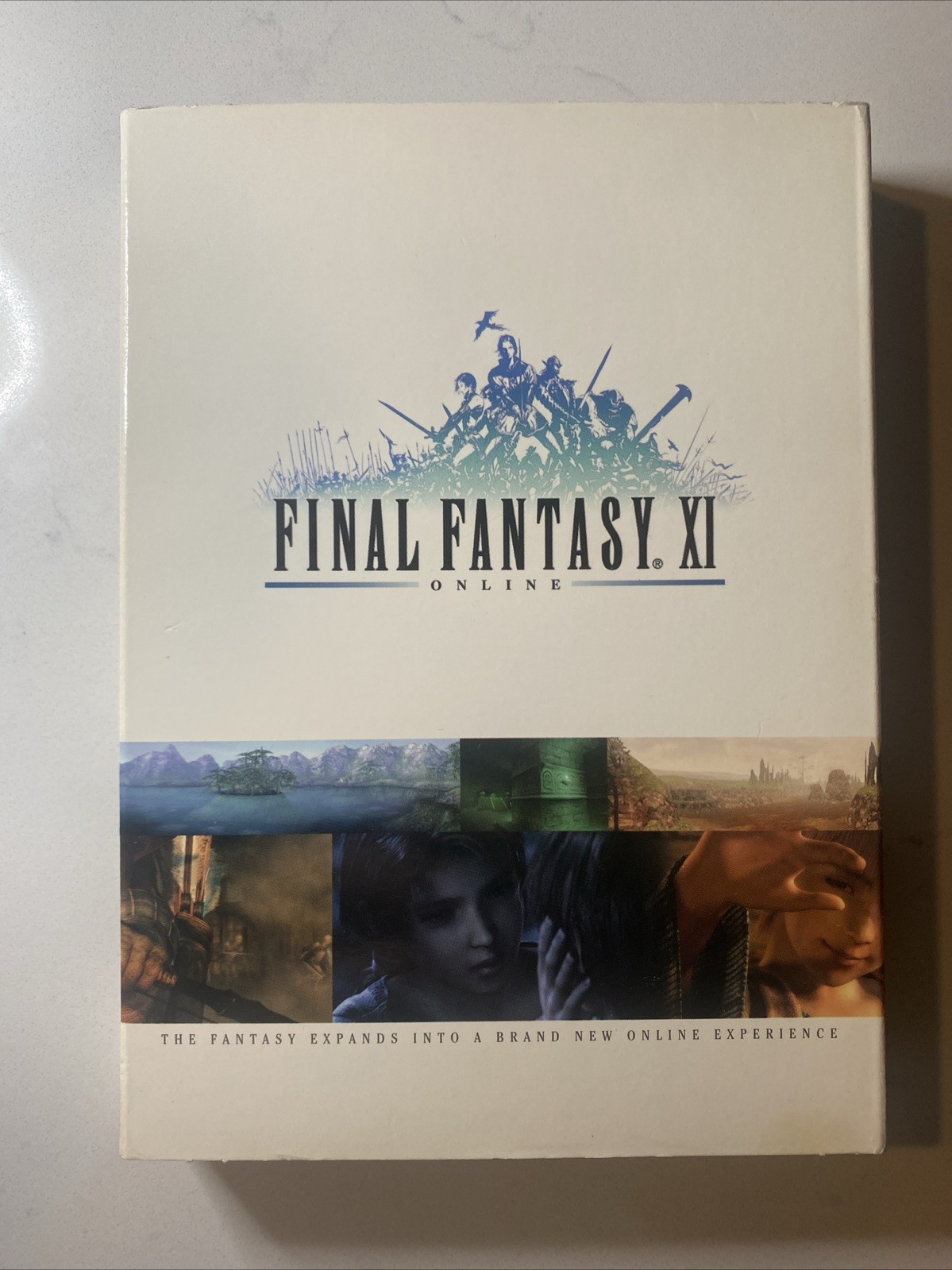 Final Fantasy XI Online PS2 (Sony PlayStation 2 2004) Complete With Book