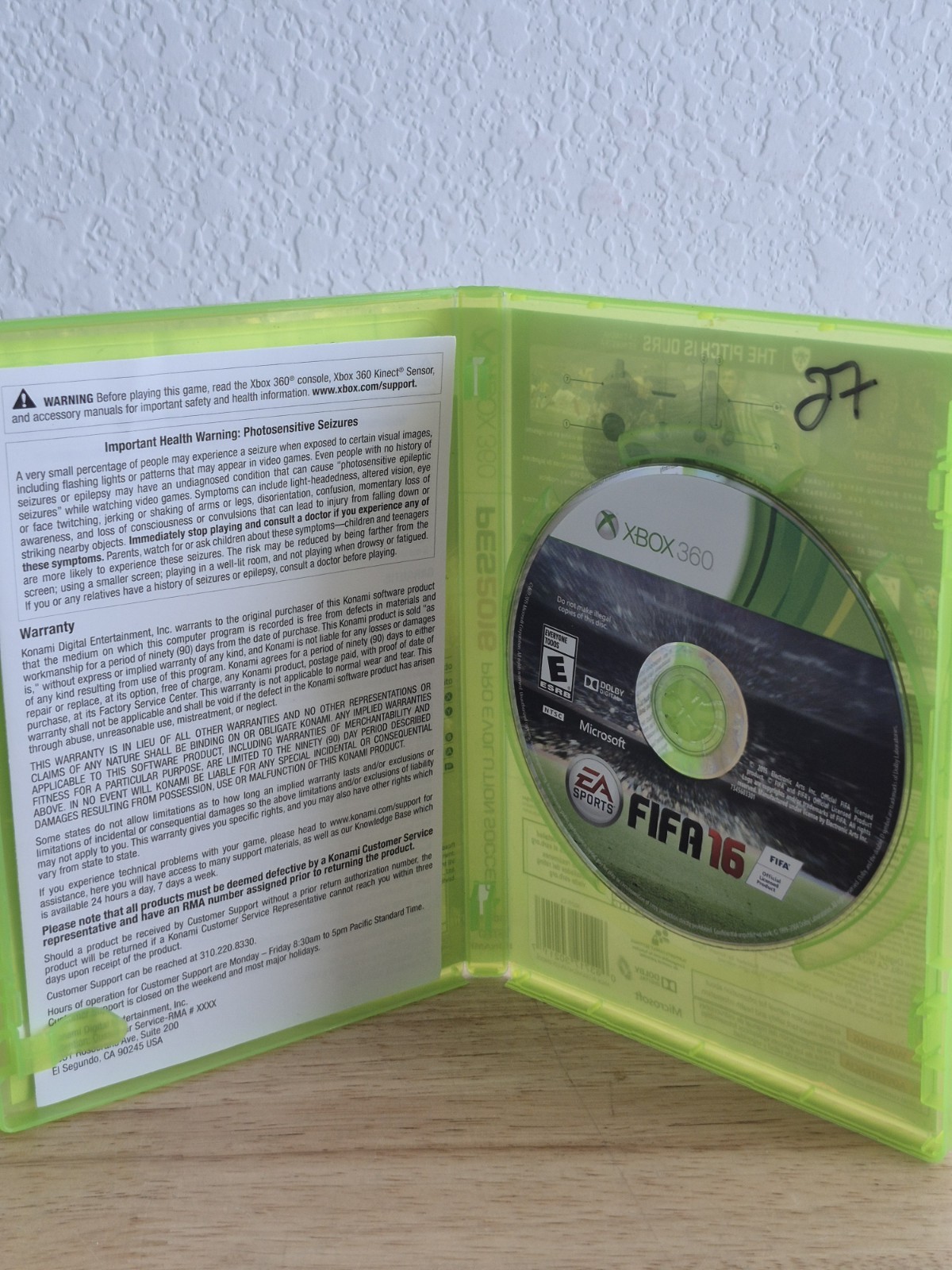 Microsoft Xbox 360 PES Pro Evolution Soccer 2016 20th Anniversary