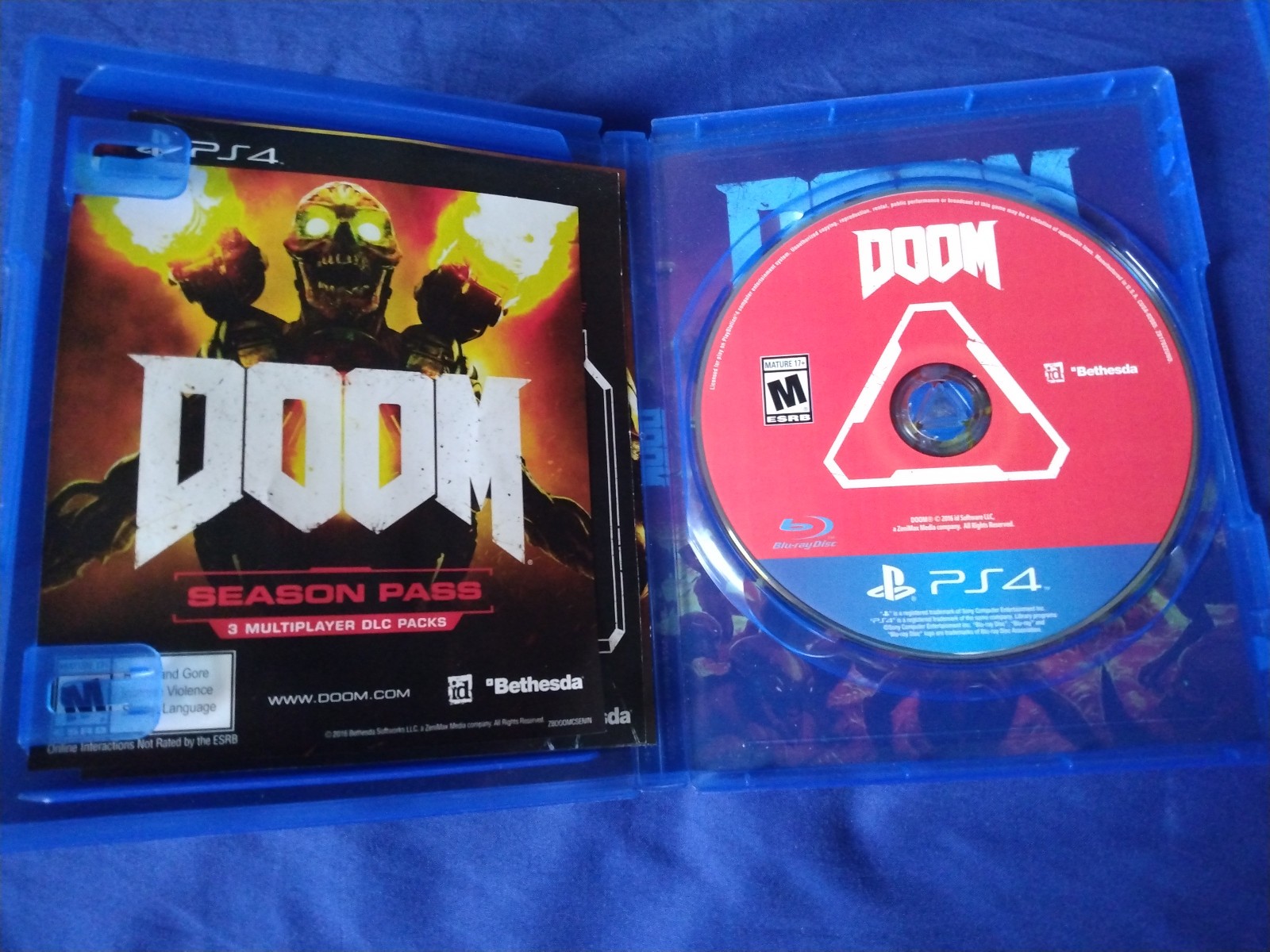 Doom and Doom Eternal ps4 playstation 4