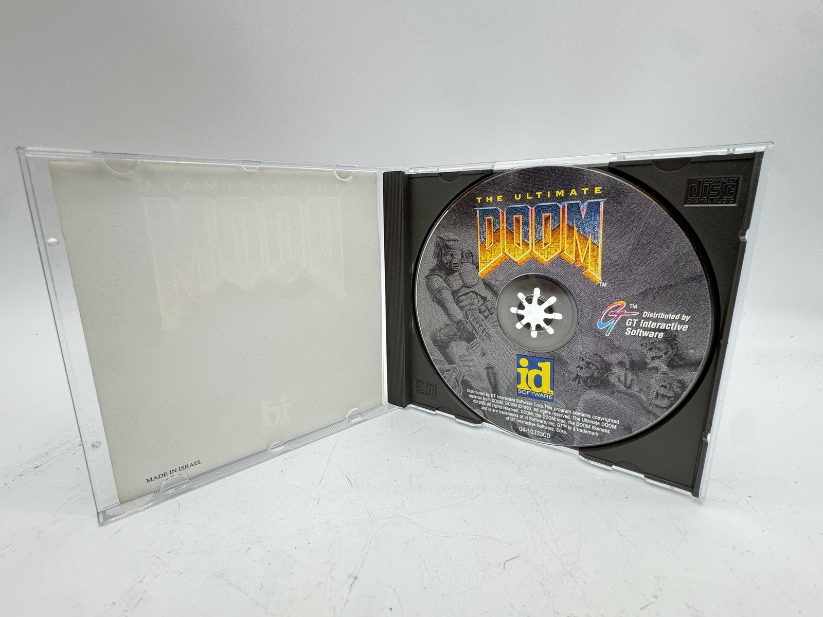The Ultimate Doom PC CD-ROM GT Interactive Software 04-10333DC Made in Israel