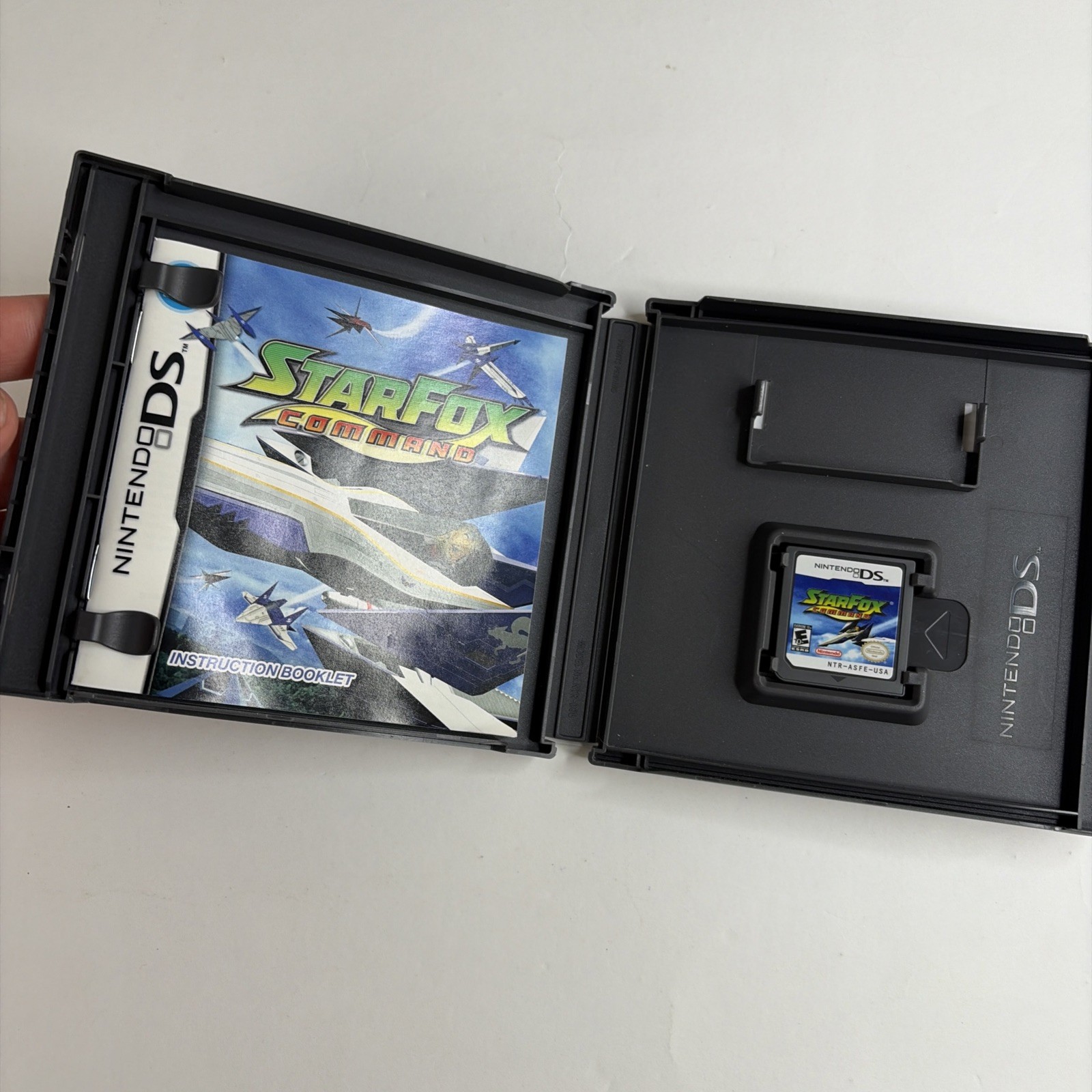 Star Fox Command (Nintendo DS, 2006) In Original Box W Manual RARE