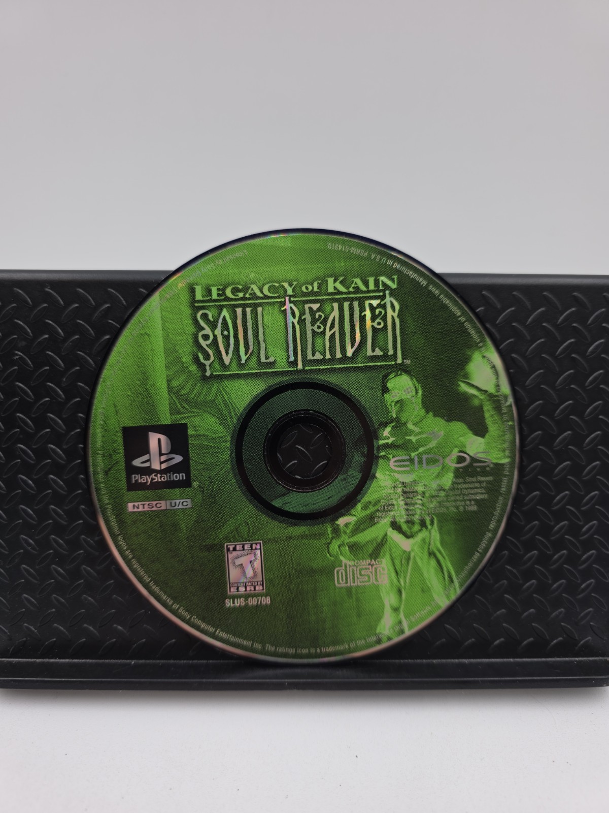 Legacy Of Kain Soul Reaver *PlayStation 1, 1999) *Tested, Disc Only*