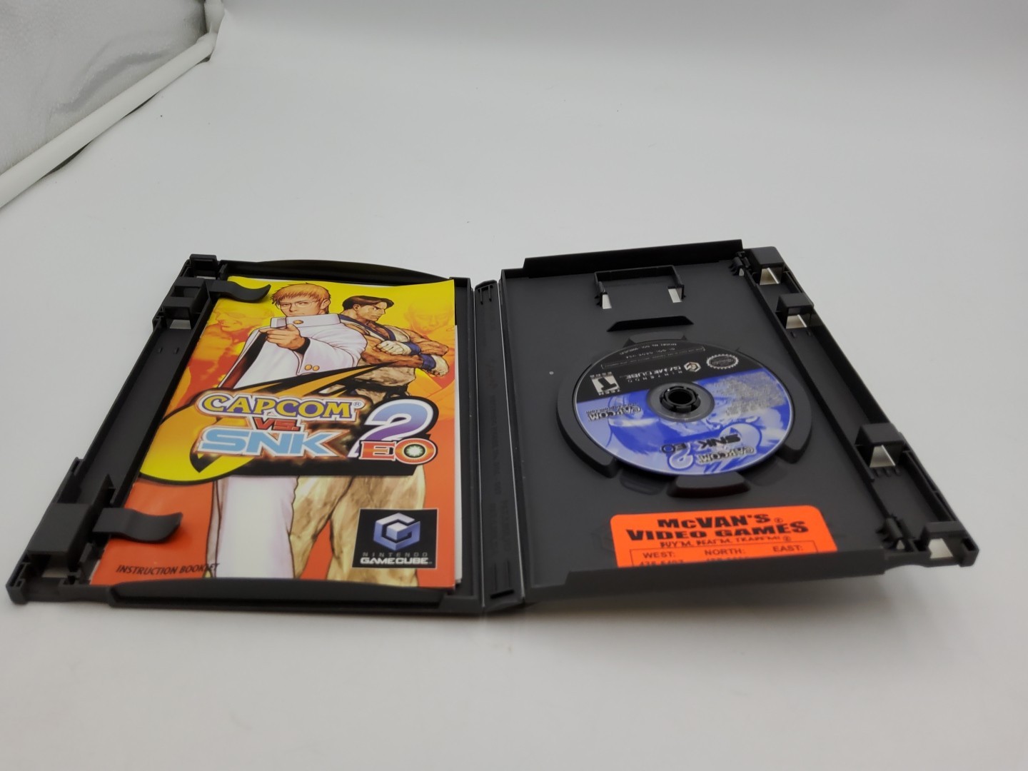 Capcom vs. SNK 2: EO (Nintendo GameCube, 2002) W/Manual