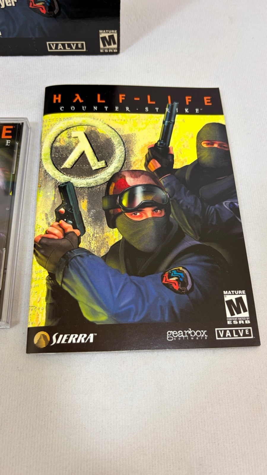 Half-Life Counter Strike 2002 PC Game Disc & Manual Sierra CIB Untested AS-IS
