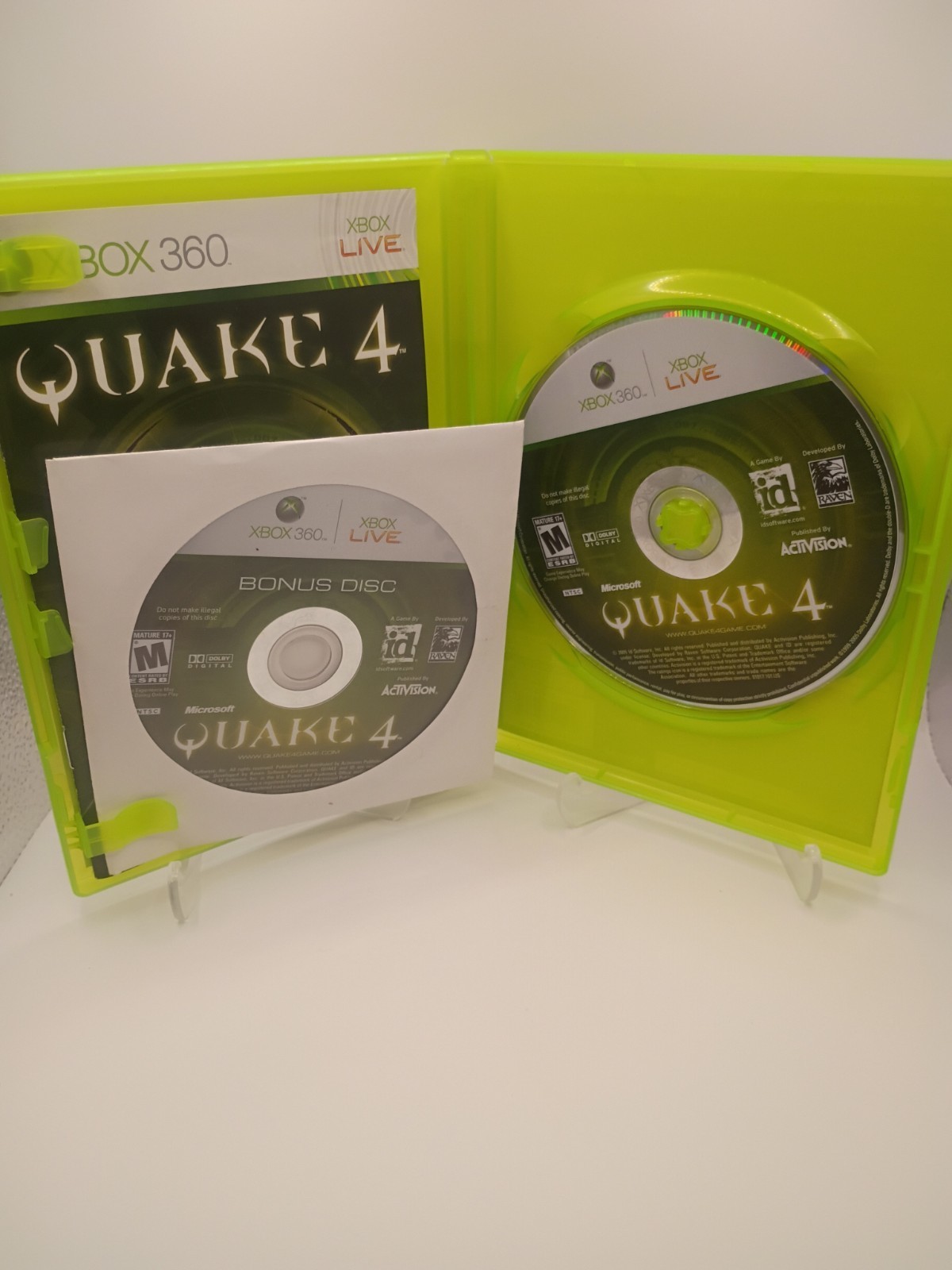 Quake 4 Microsoft Xbox 360, 2005, Complete in Box with Bonus Disc