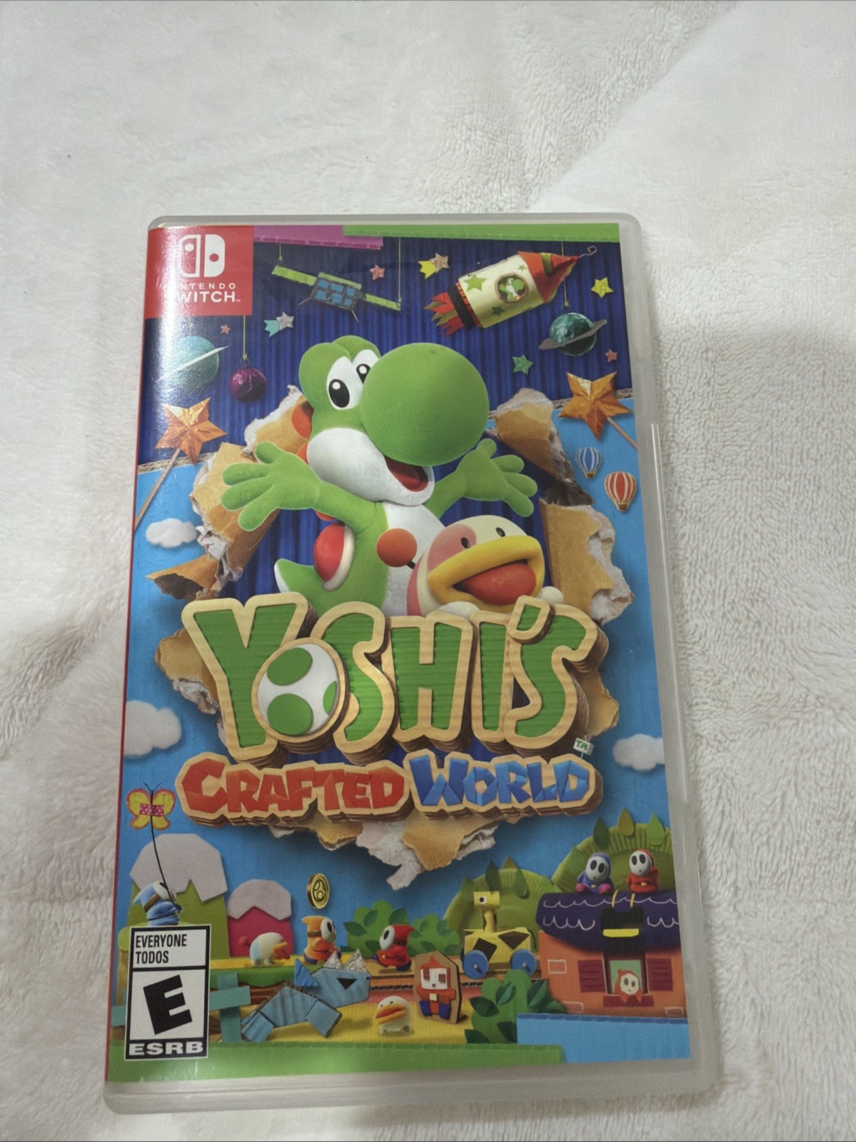 Yoshi’s Crafted World – Nintendo Switch [video game]