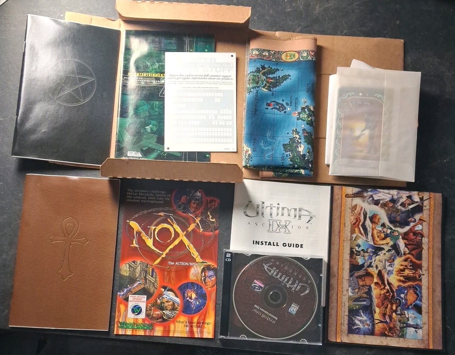 Ultima IX Ascension BIG BOX PC Game Complete CIB Cloth Map Cards Origin EA
