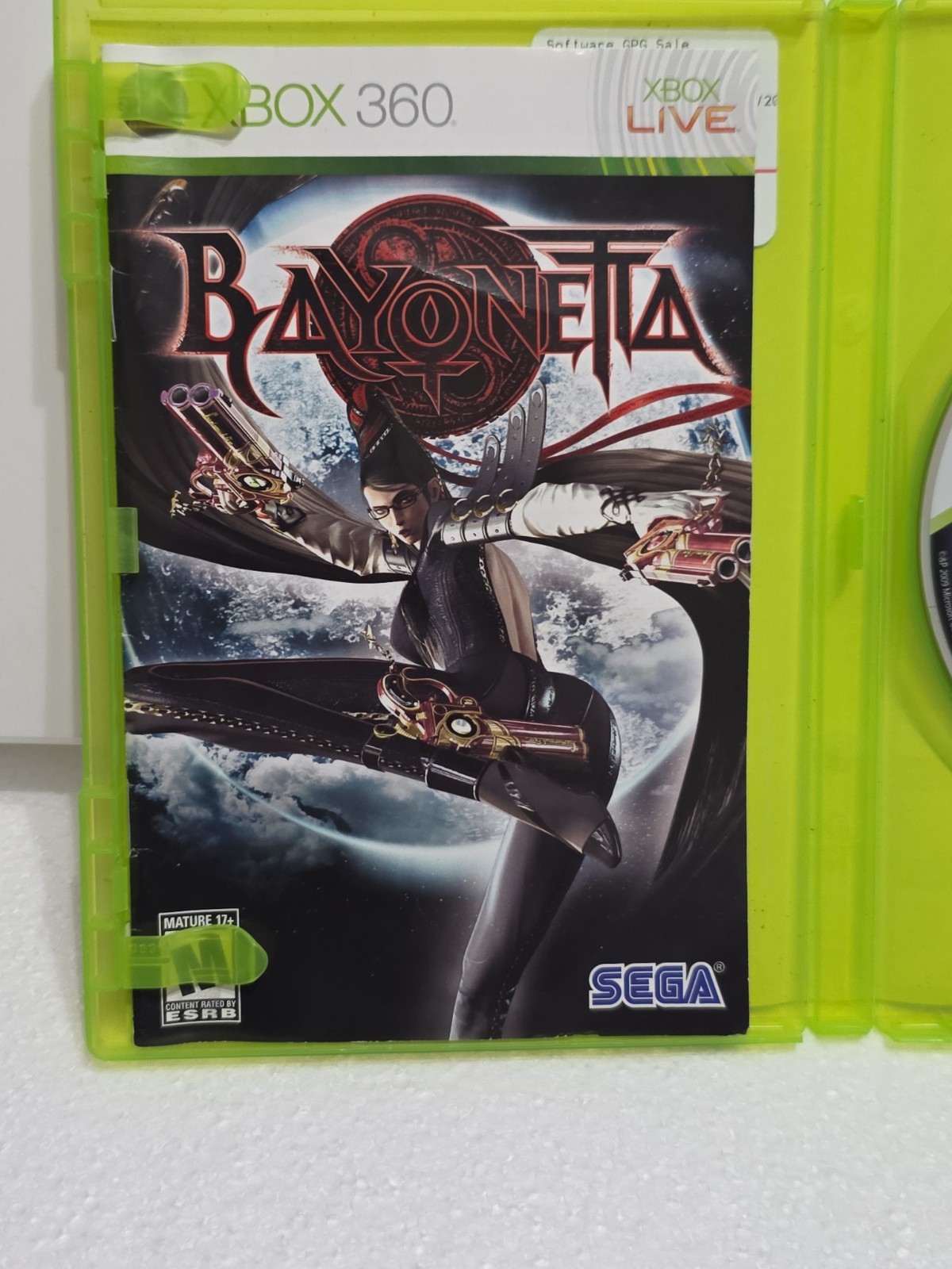 Bayonetta (Microsoft Xbox 360, 2010) Complete Tested Complete
