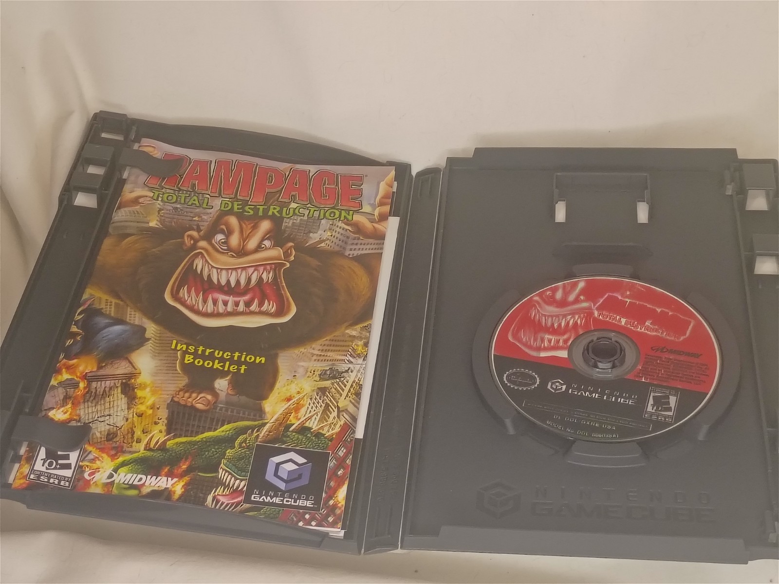 Rampage: Total Destruction (Nintendo GameCube, 2006, CIB complete with manual)
