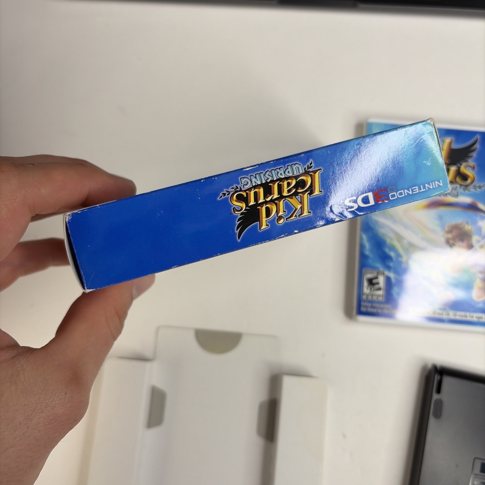 Kid Icarus: Uprising (Nintendo 3DS, 2012) Big Box -CIB Complete Stand