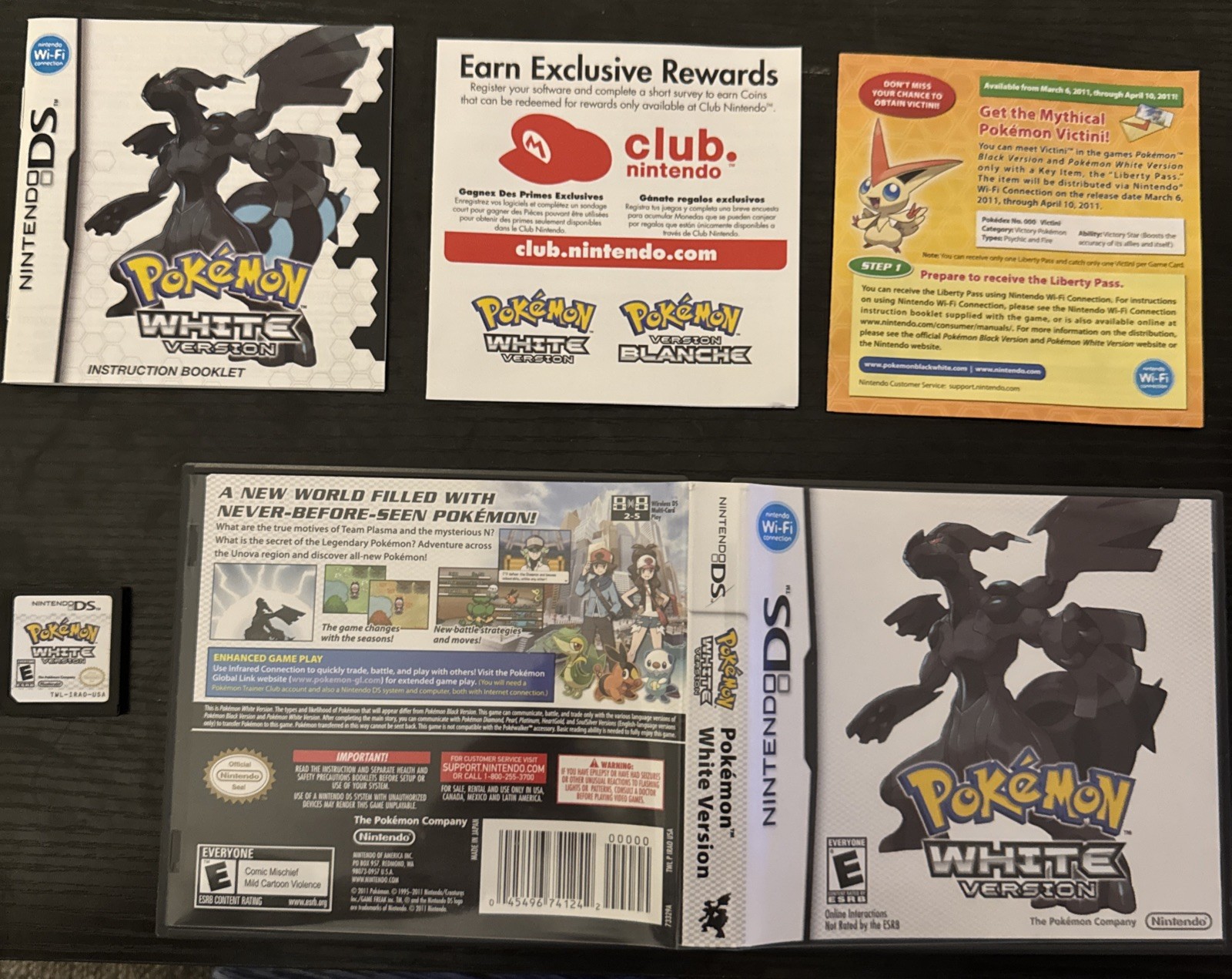 Pokemon White Version (Nintendo DS 2011) Complete Game w/Manual TESTED Authentic