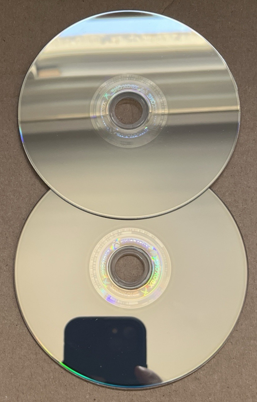 Red Dead Redemption 2 Microsoft Xbox One 2 Discs & Map Cleaned, Tested & Working