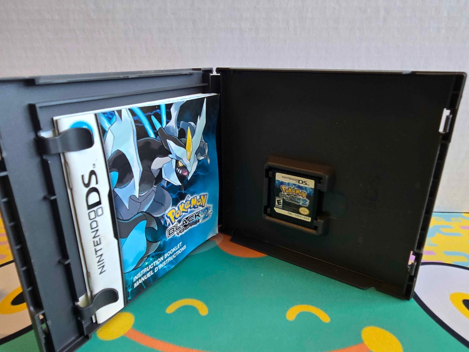 Pokemon Black Version 2 DS CIB 100% Complete Nintendo 2012 Tested Authentic