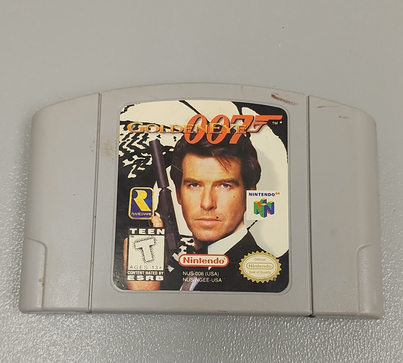 Nintendo GoldenEye 007 James Bond 007 Nintendo 64 N64 Game Cartridge Tested.
