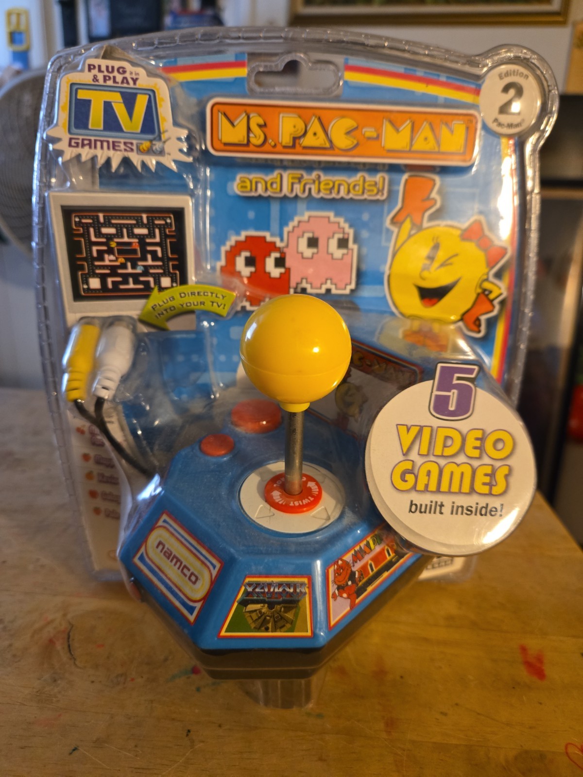 NEW! 2006 Jakks Pacific Ms. Pac-Man and Friends Plug & Play TV Game System!