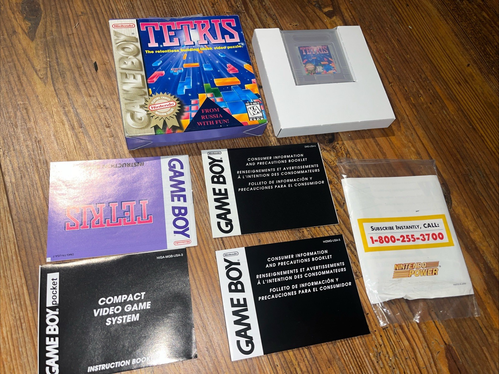Tetris (Nintendo GameBoy) Players Choice CIB Complete w/box manual poster Insert