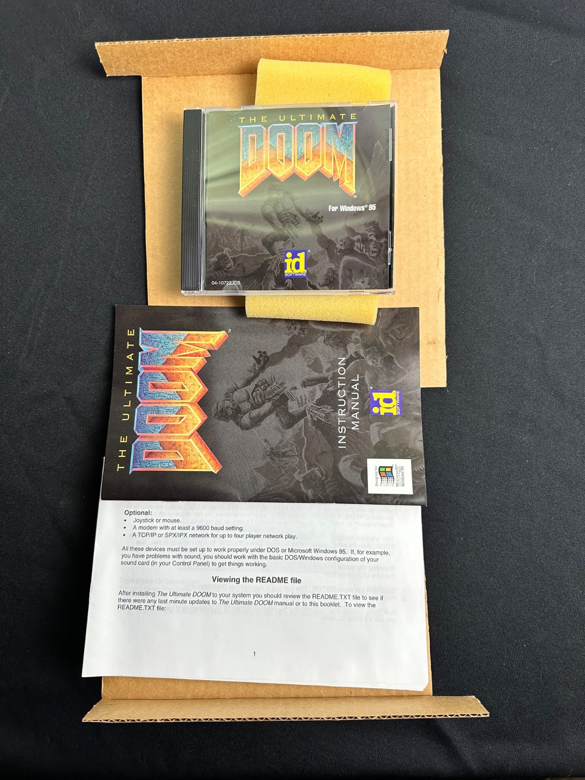 The Ultimate Doom id 1995 Windows PC CD-ROM Big Box 1995 Game INCLUDED!