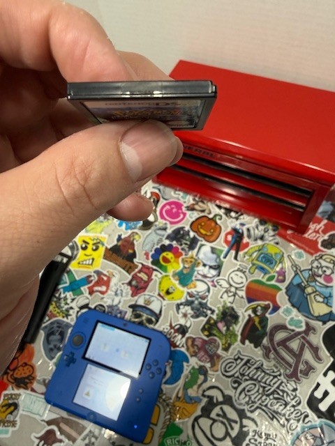 Pokémon Black Version 2 Nintendo DS — Authentic Cartridge — Tested & Working