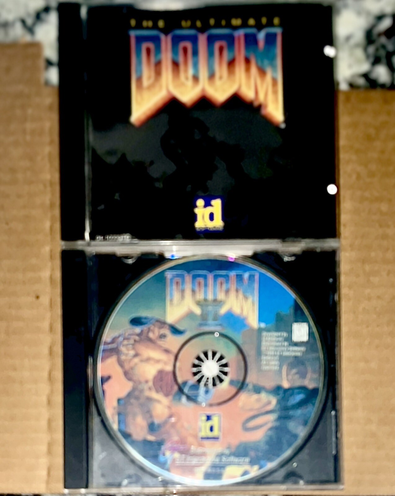 The Ultimate Doom Vintage Big Box WIN PC CD-ROM + Doom II Retro Video Game CIB