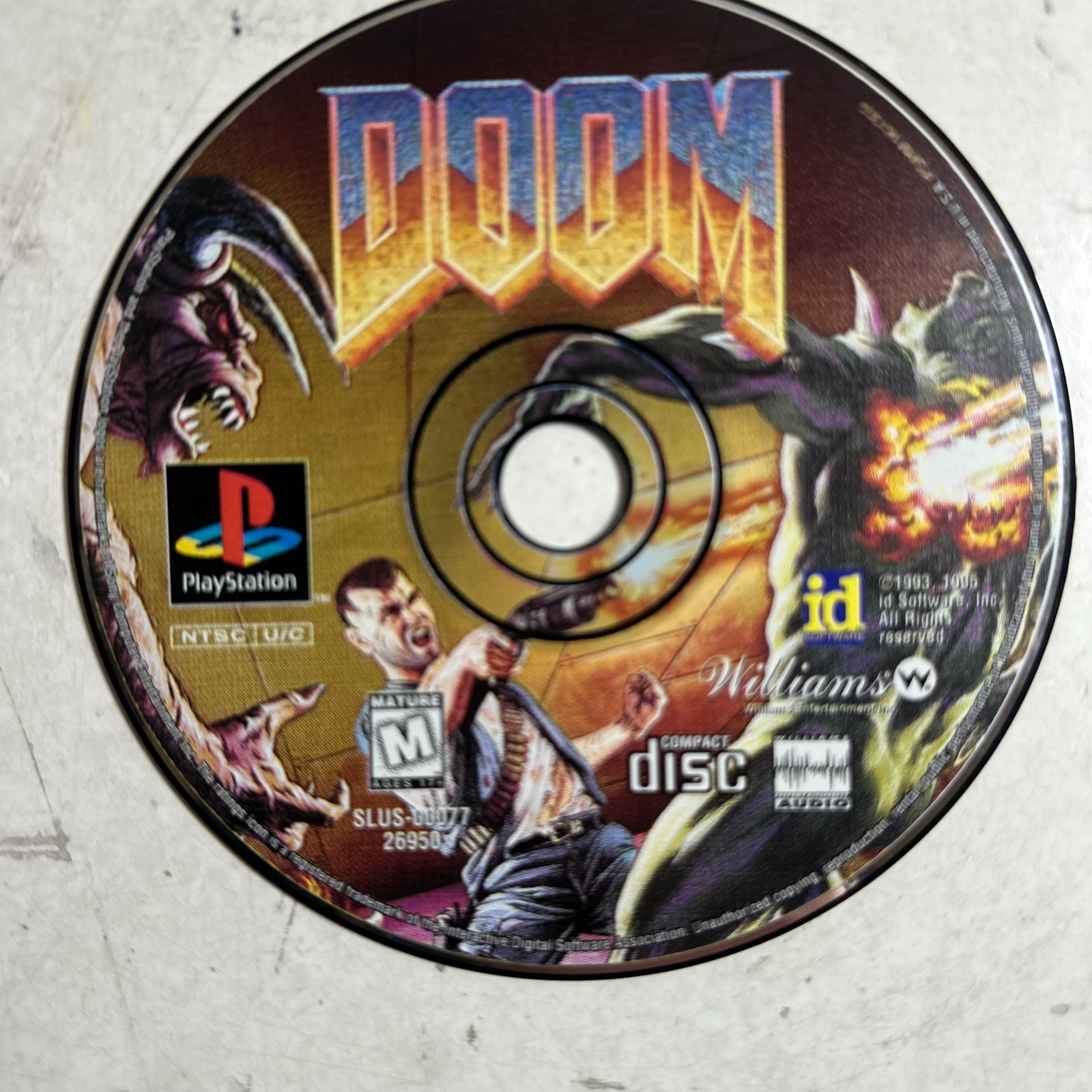 Doom (Sony PlayStation 1, 1995) Long Box First Person Shooter Video Game