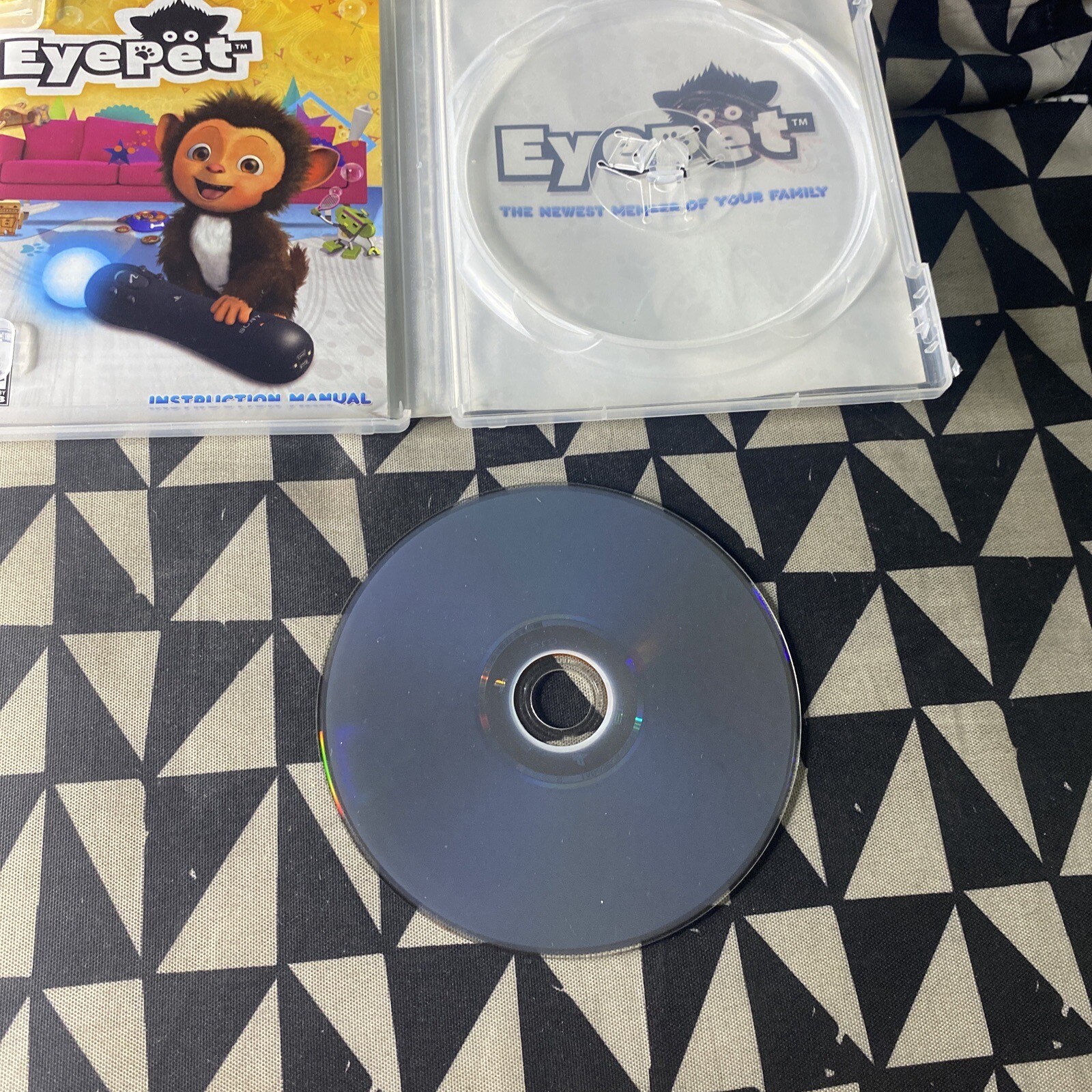 EyePet (Sony PlayStation 3, 2010) Complete With Manual