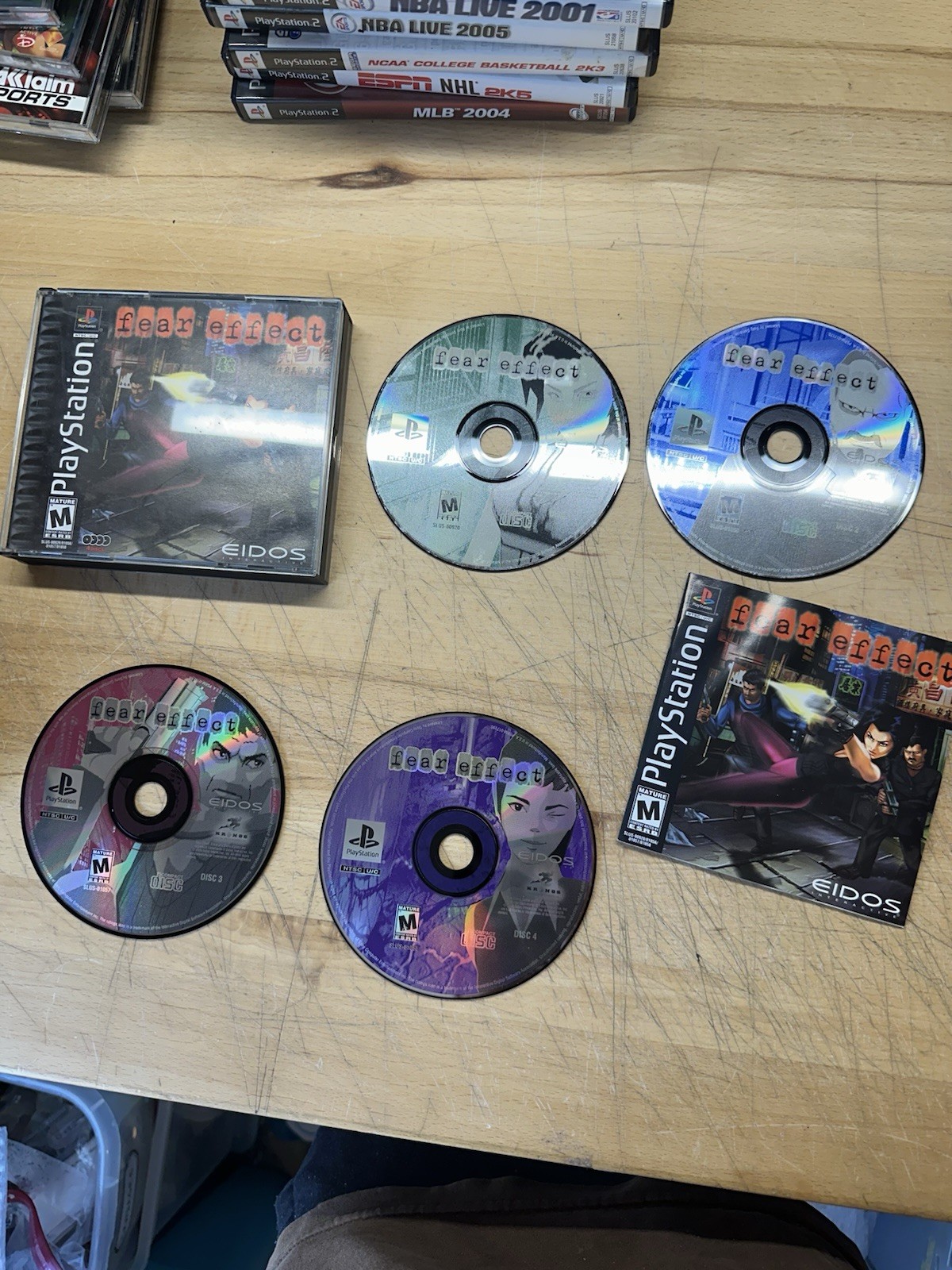 Fear Effect Sony PlayStation 1 PS1 CIB Complete Mint Discs