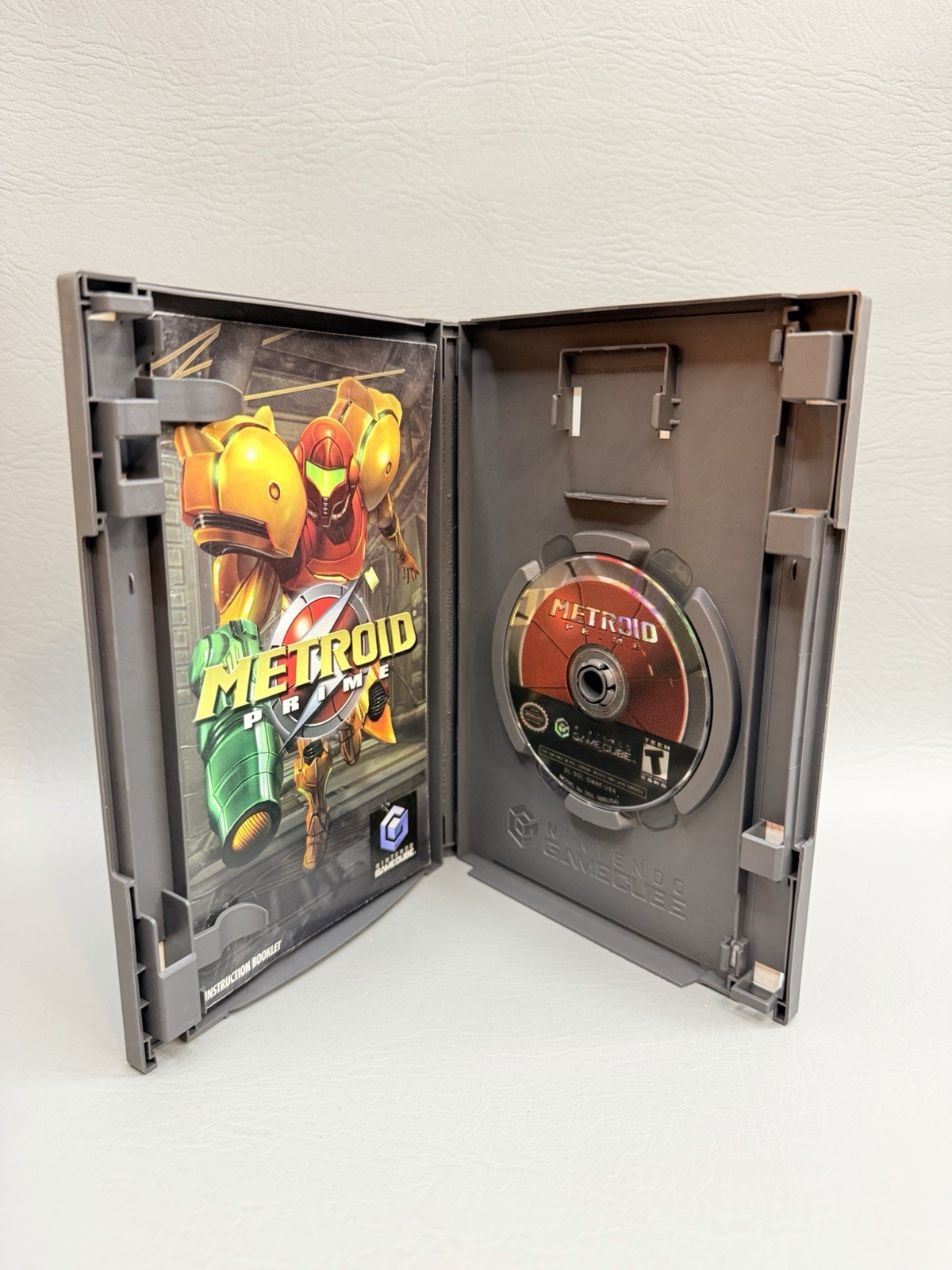 Metroid Prime (Nintendo GameCube, 2004) CIB – Very Good – 1Y Warranty